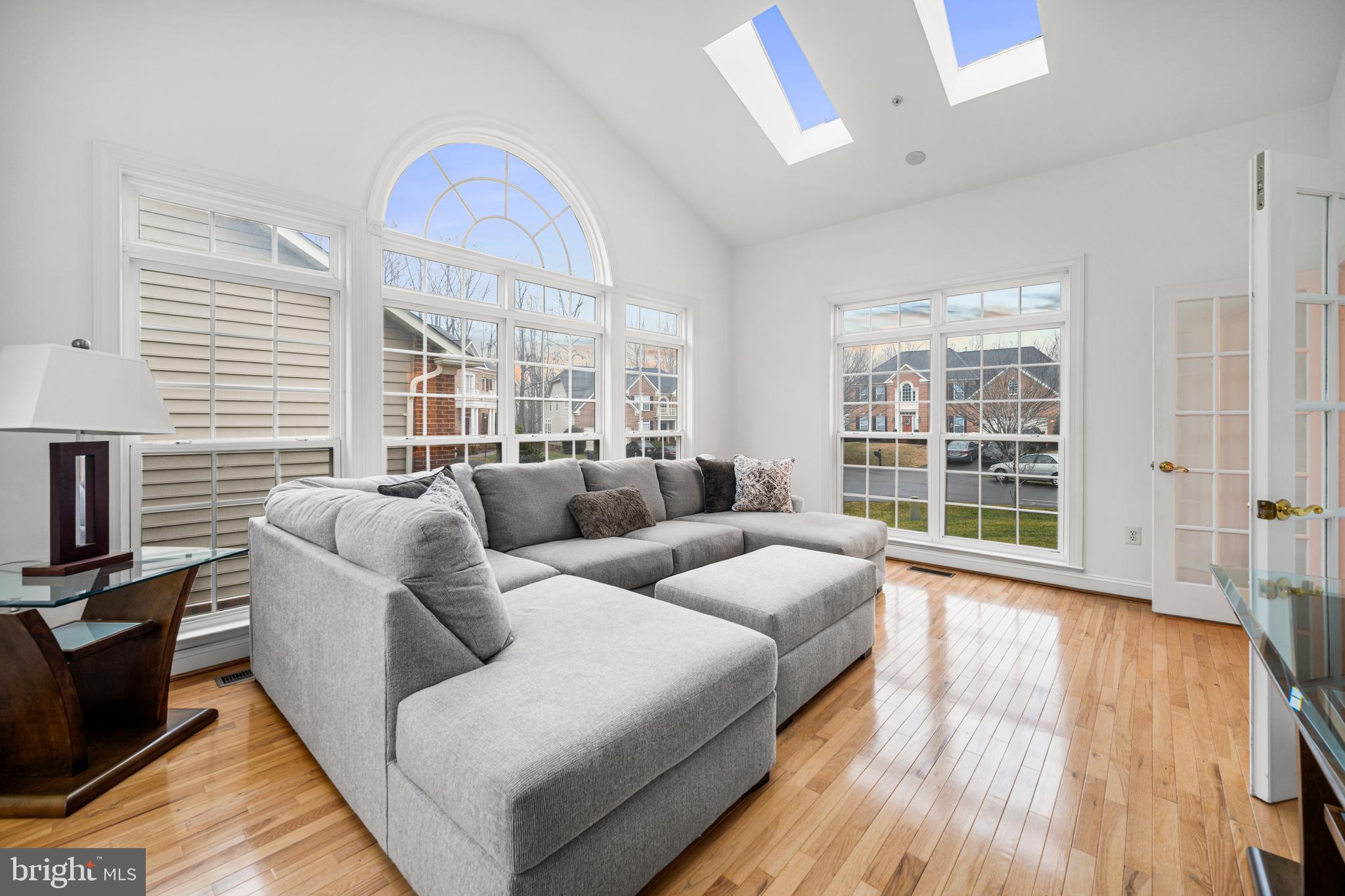 OAK CREEK CLUB - Residential