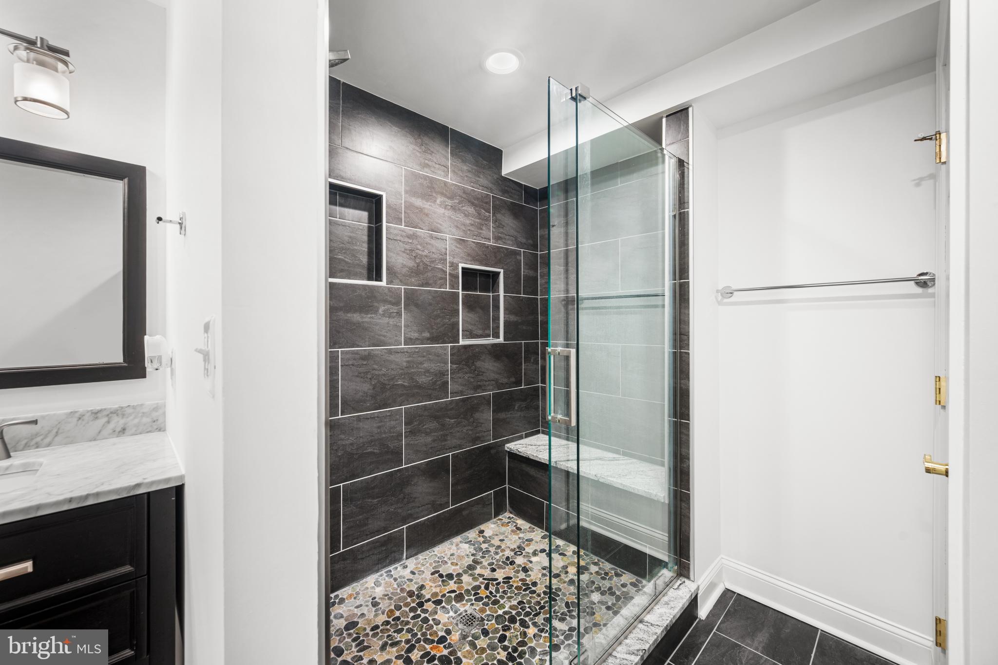 OAK CREEK CLUB - Residential