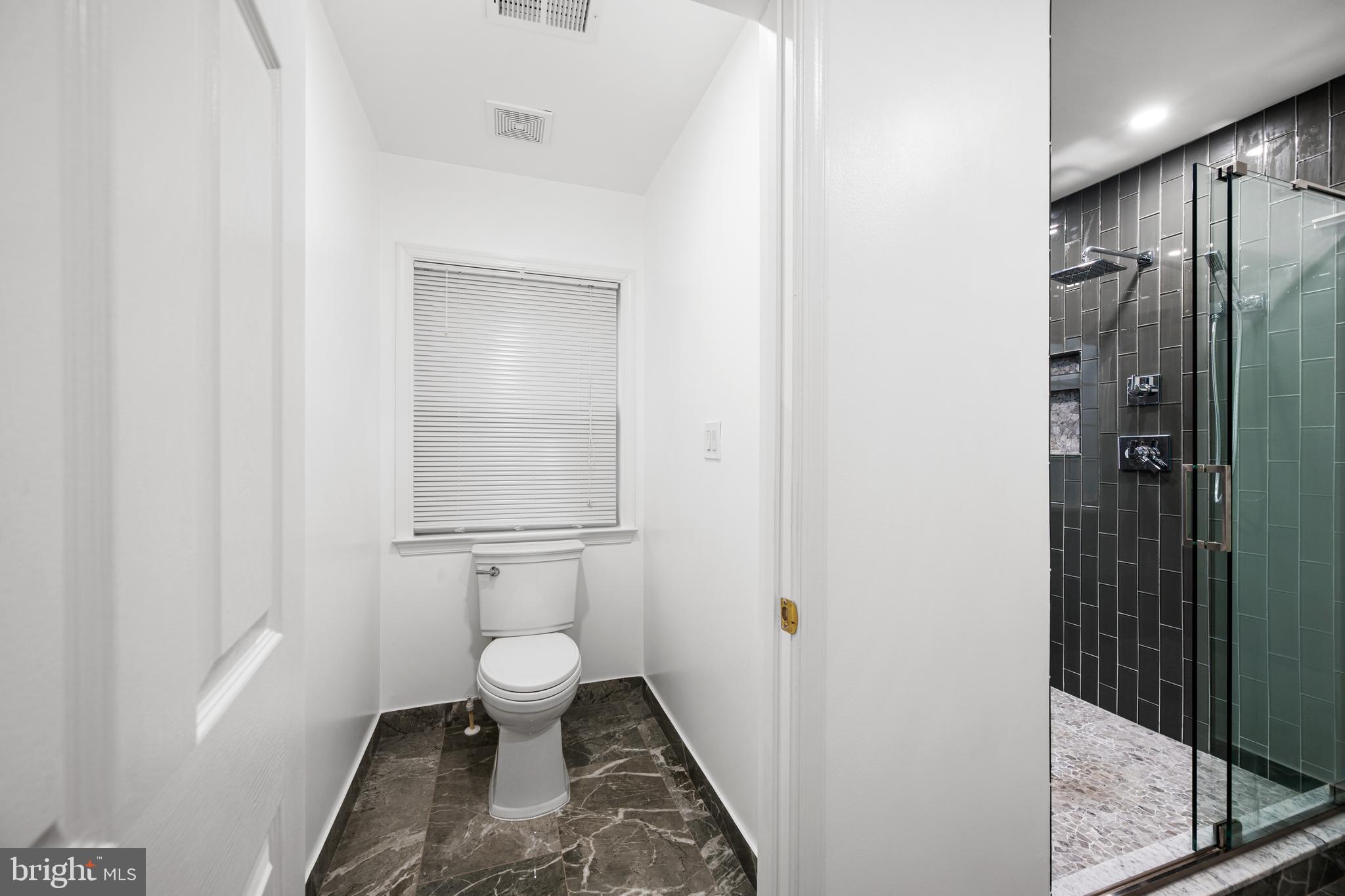 OAK CREEK CLUB - Residential