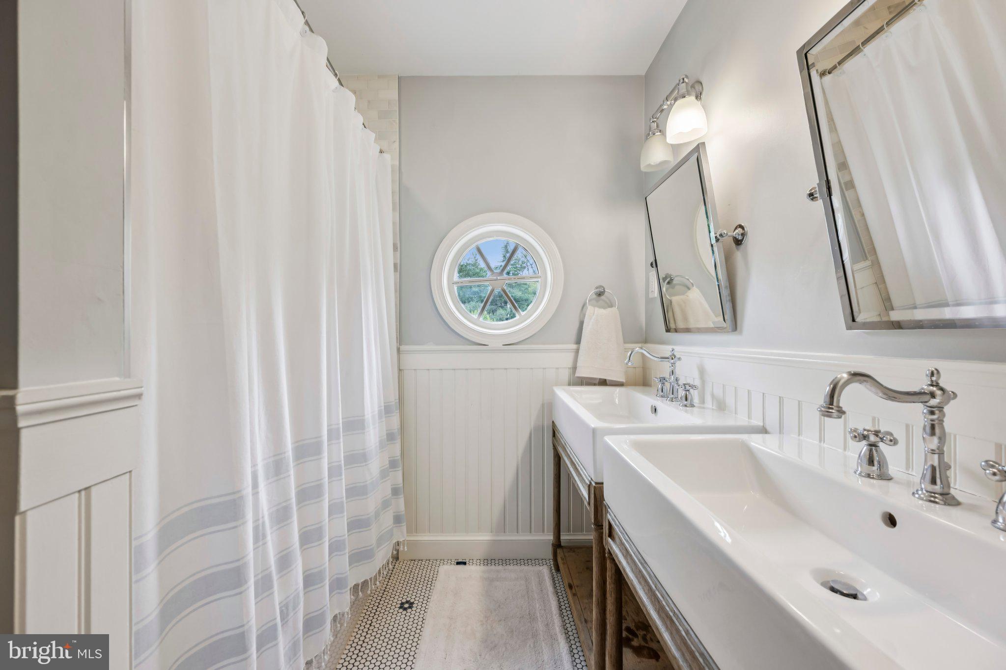 GLEN ECHO HEIGHTS - Residential