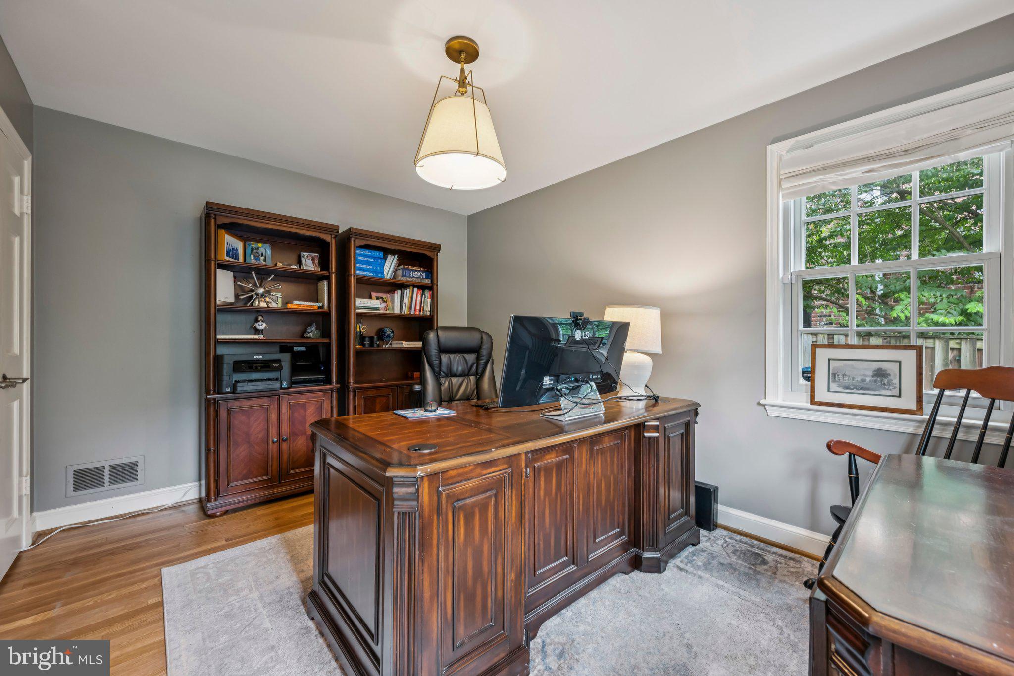 GLEN ECHO HEIGHTS - Residential