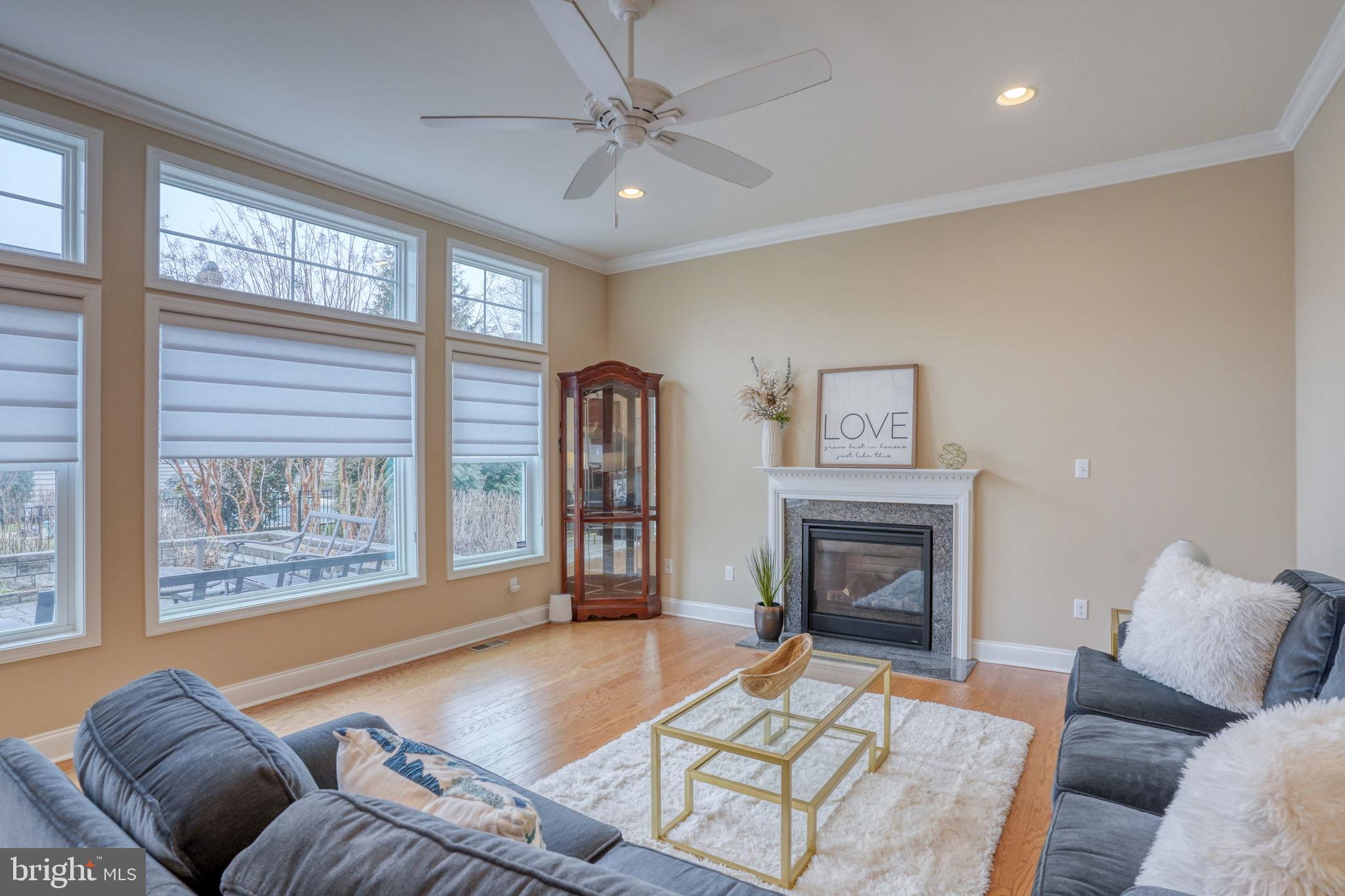 PARKSIDE - Residential