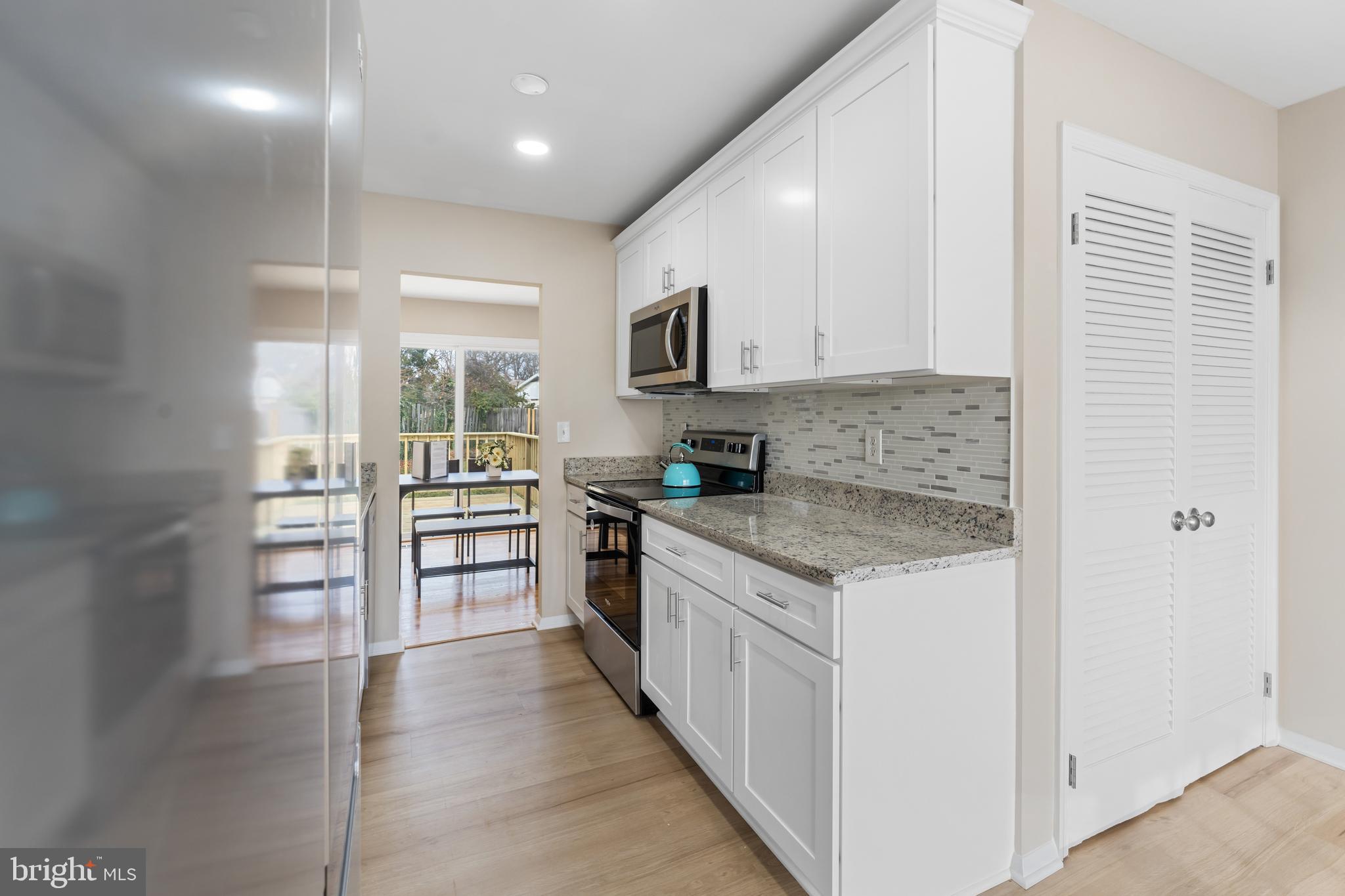 SEABROOK ESTATES - Residential