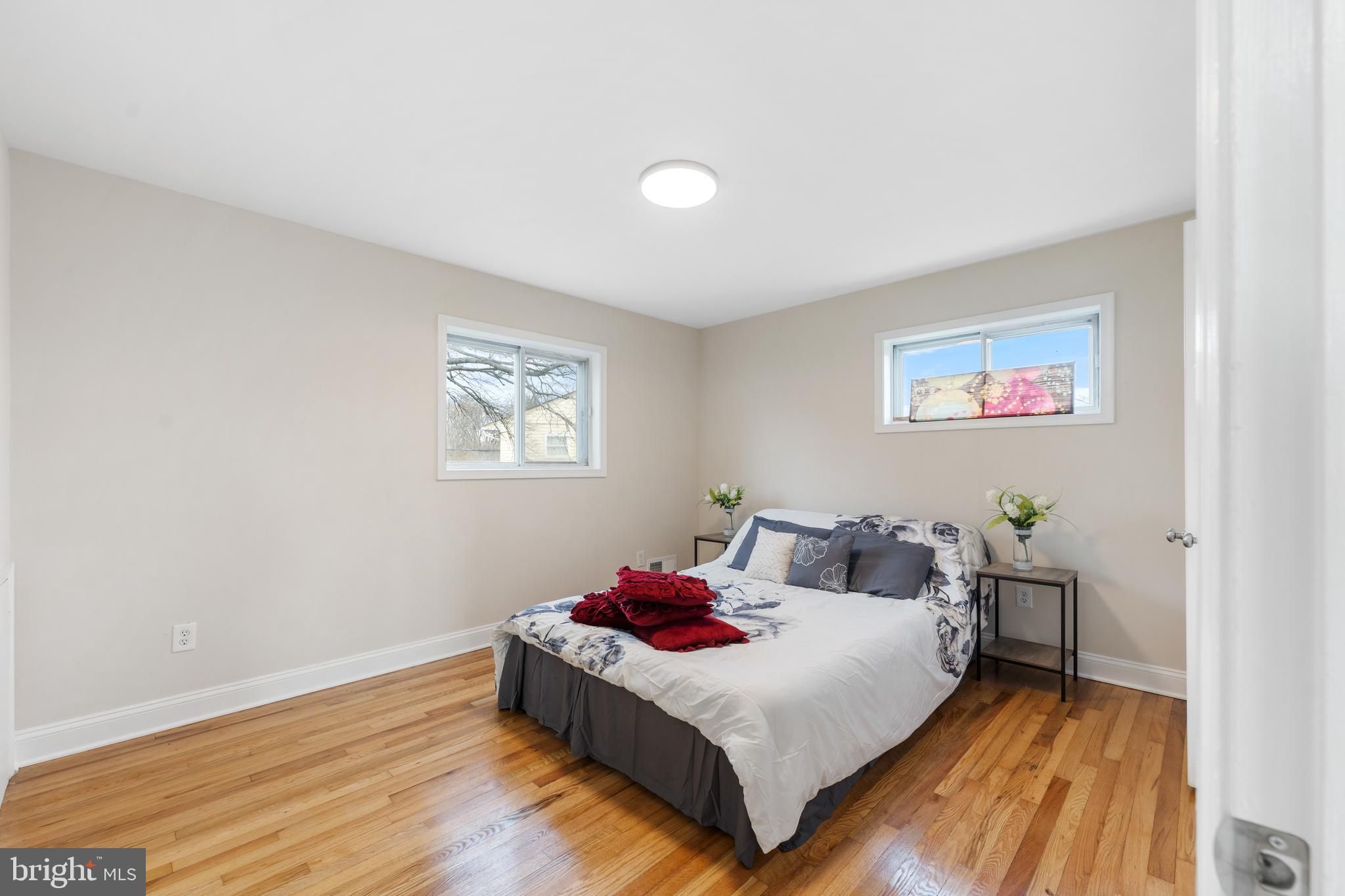 SEABROOK ESTATES - Residential