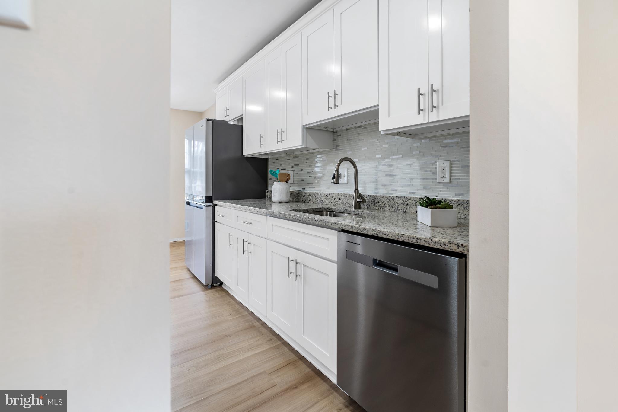 SEABROOK ESTATES - Residential