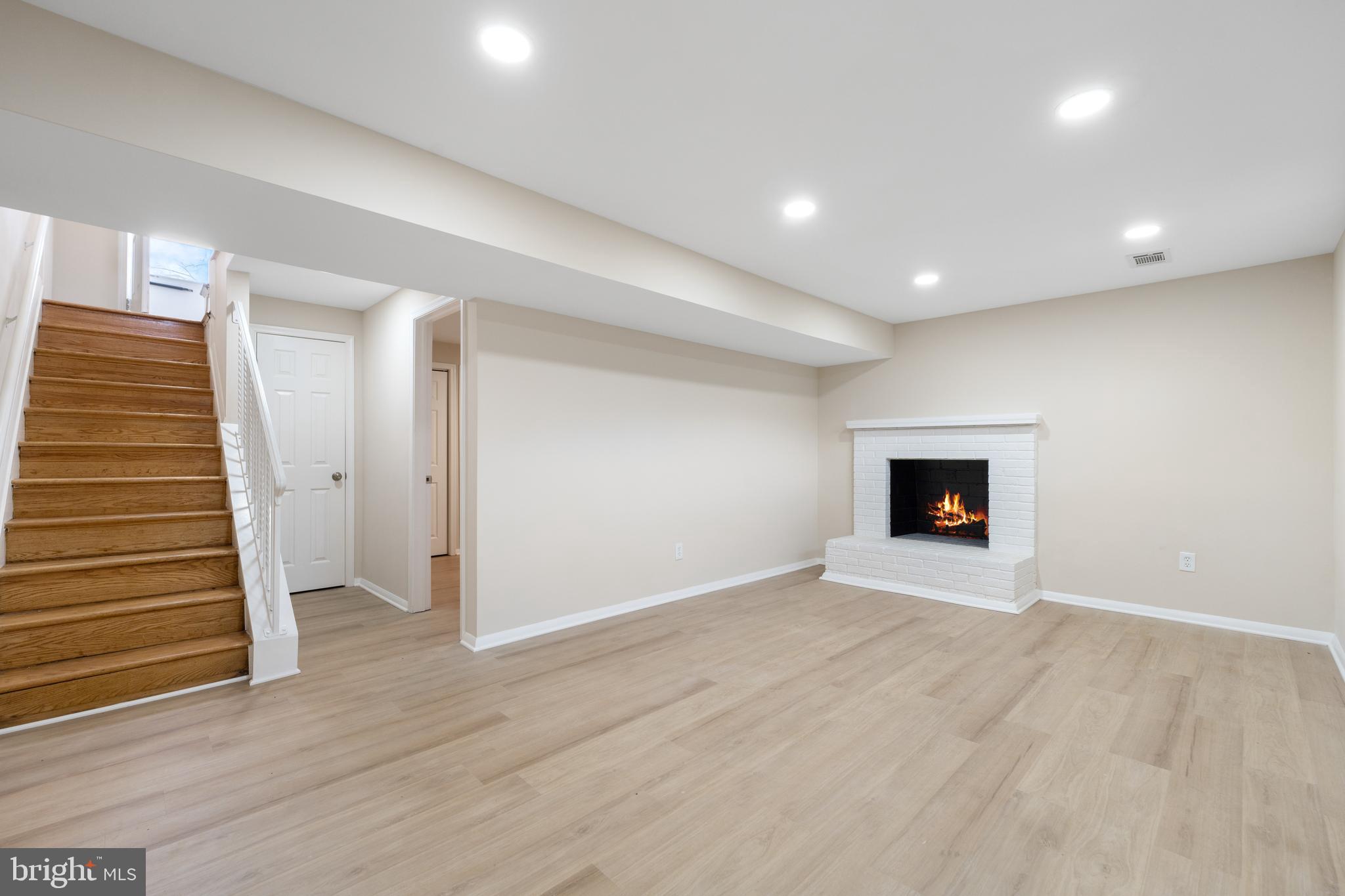 SEABROOK ESTATES - Residential