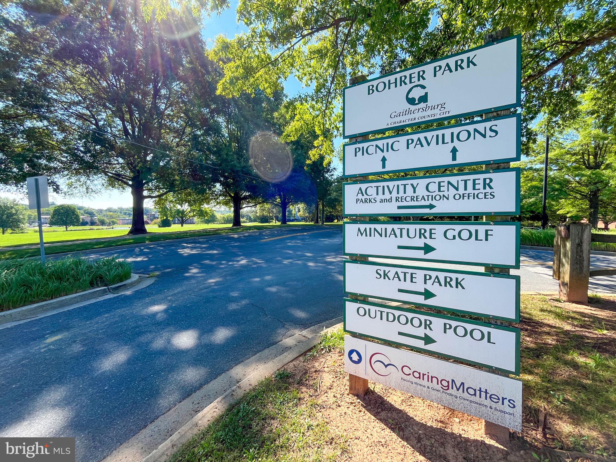 WALNUT HILL - Residential