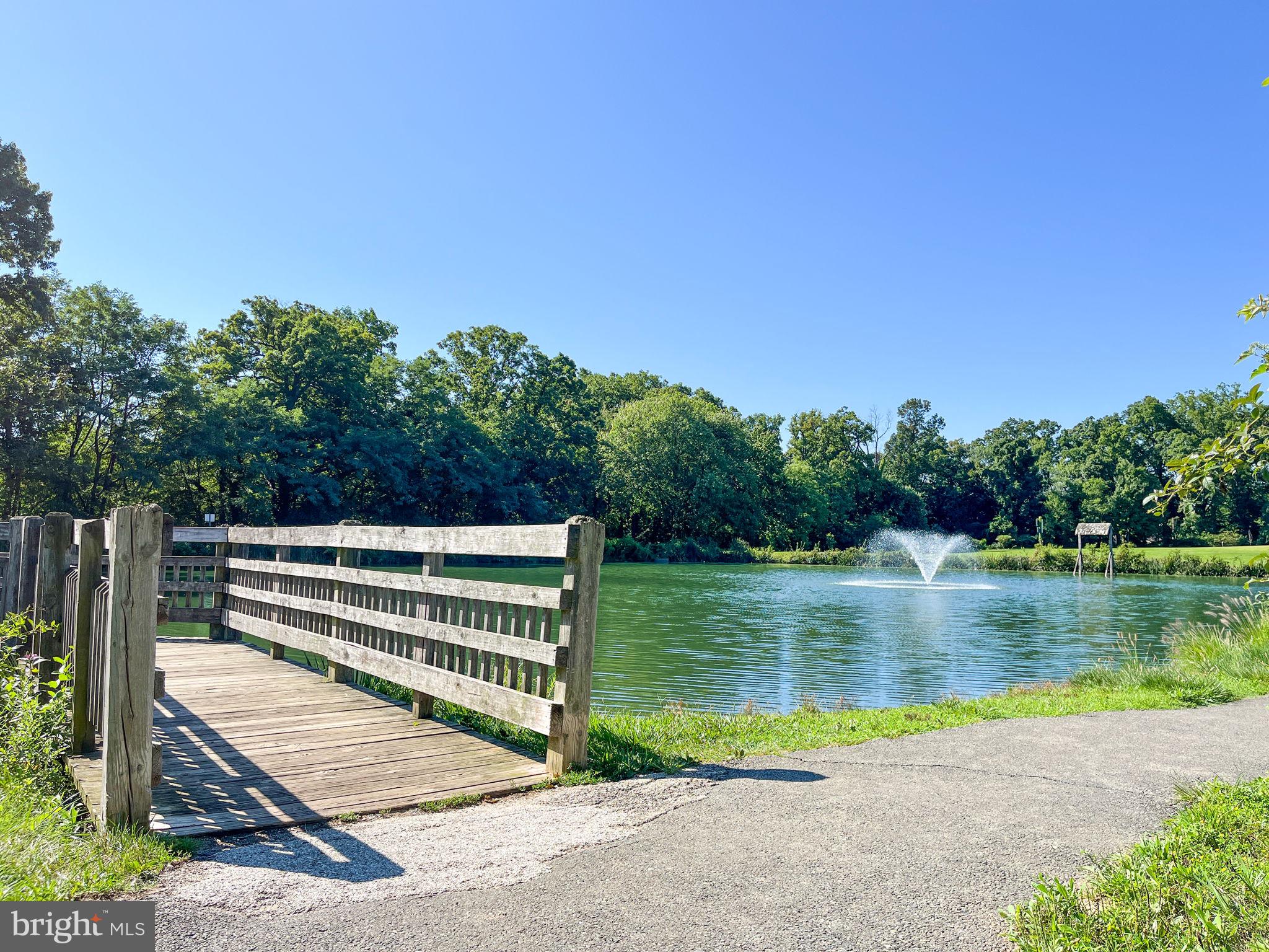 WALNUT HILL - Residential