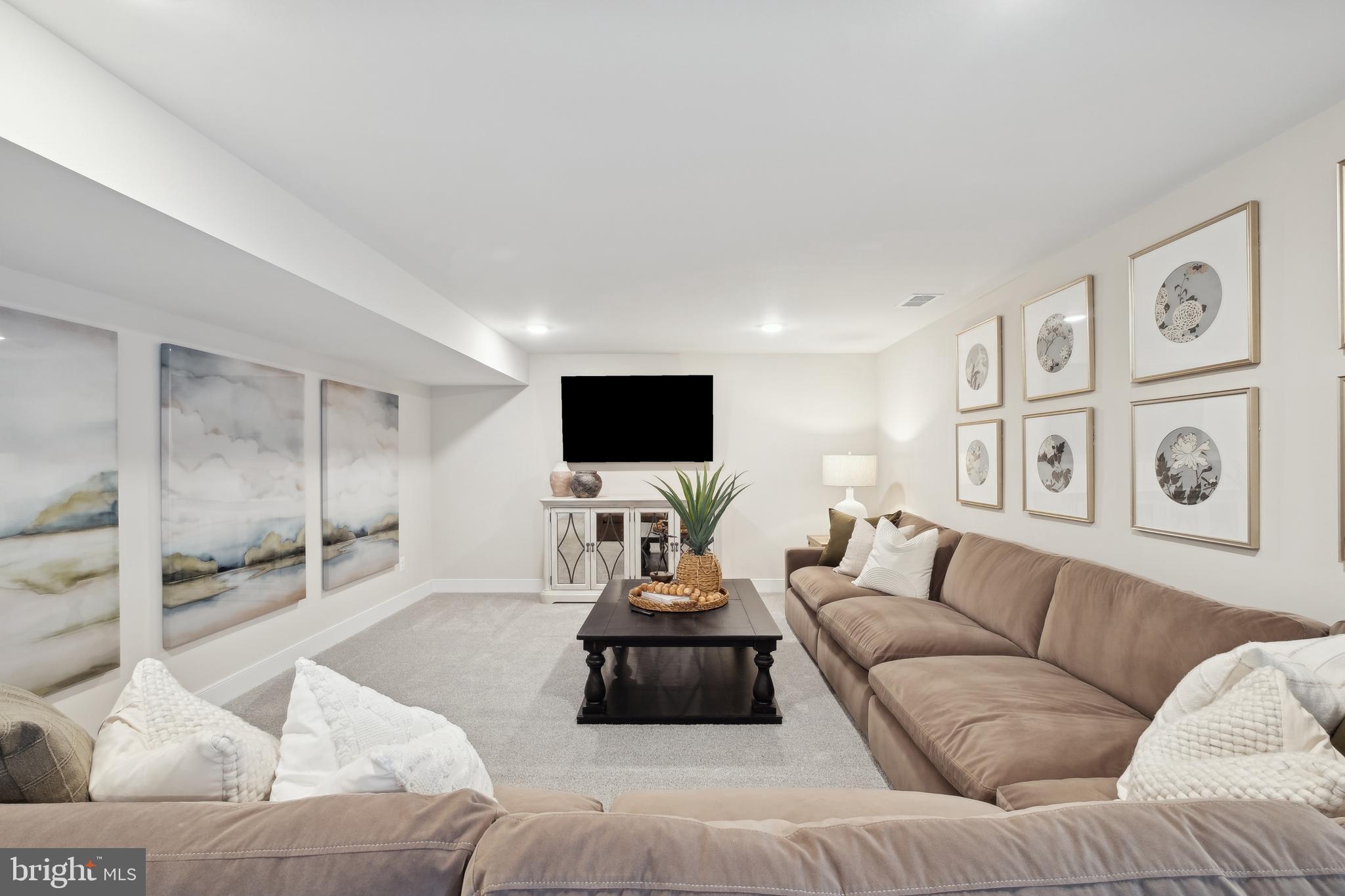 ROCKY RUN - Residential