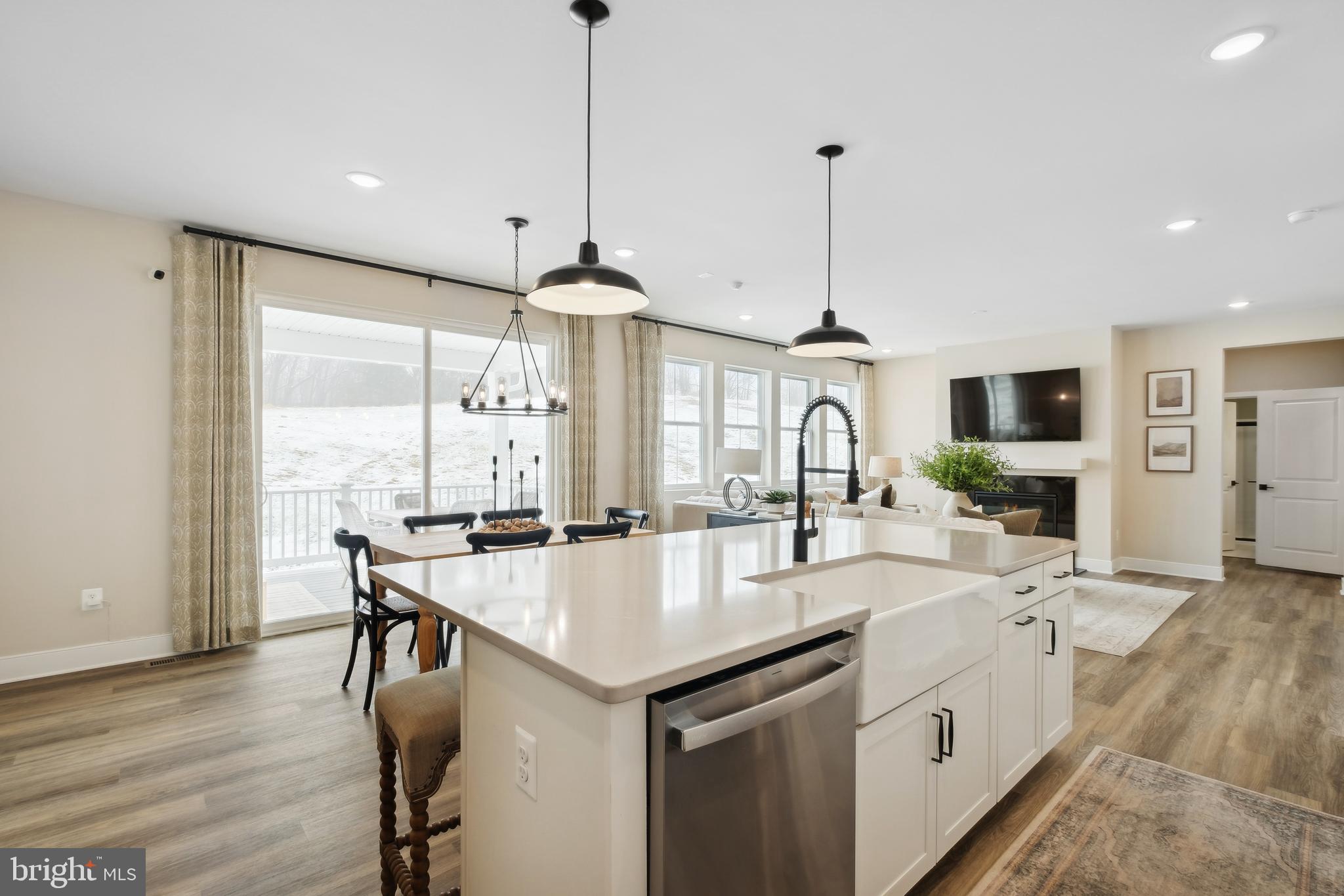 ROCKY RUN - Residential