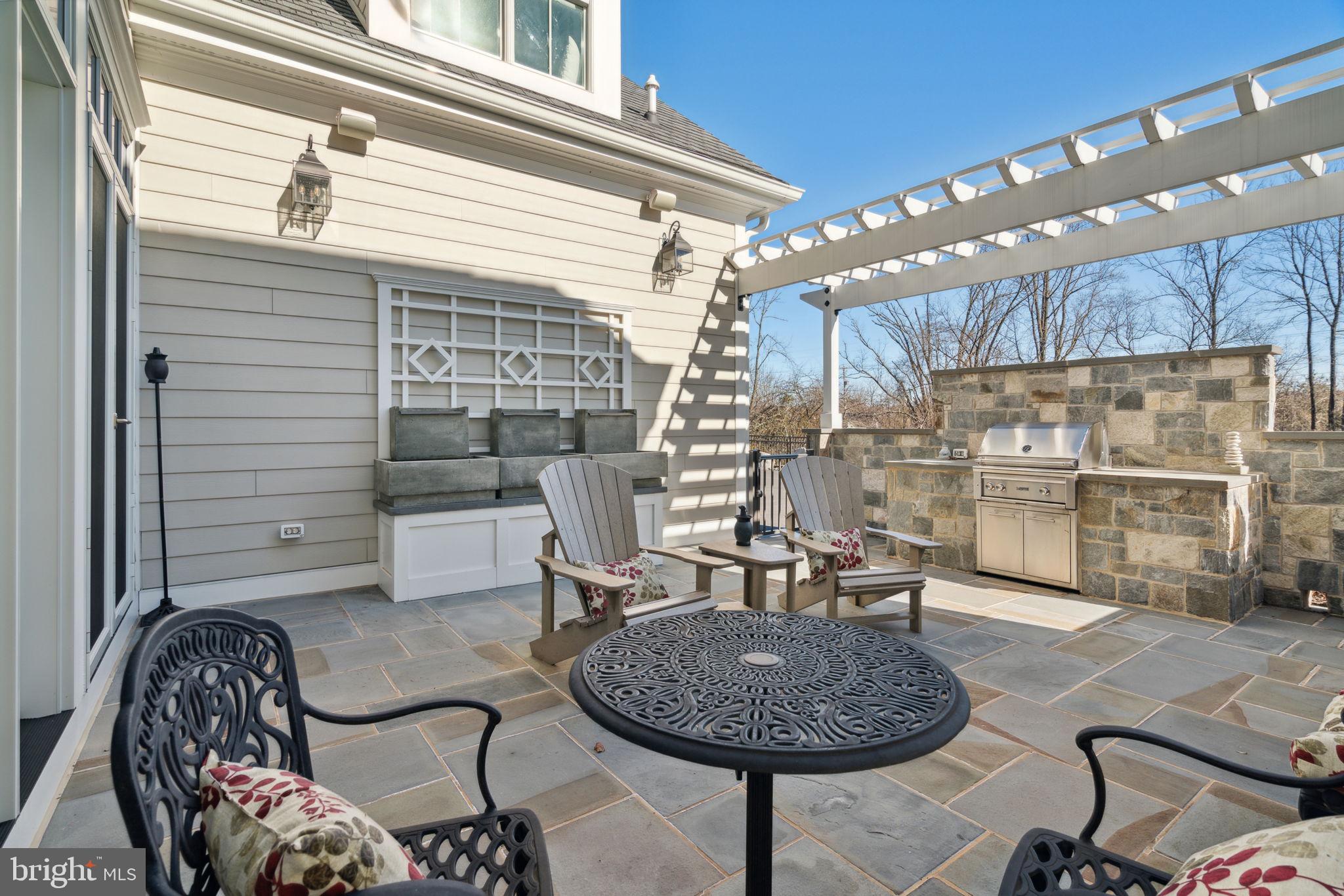 RABBIT RUN CREEK - Residential