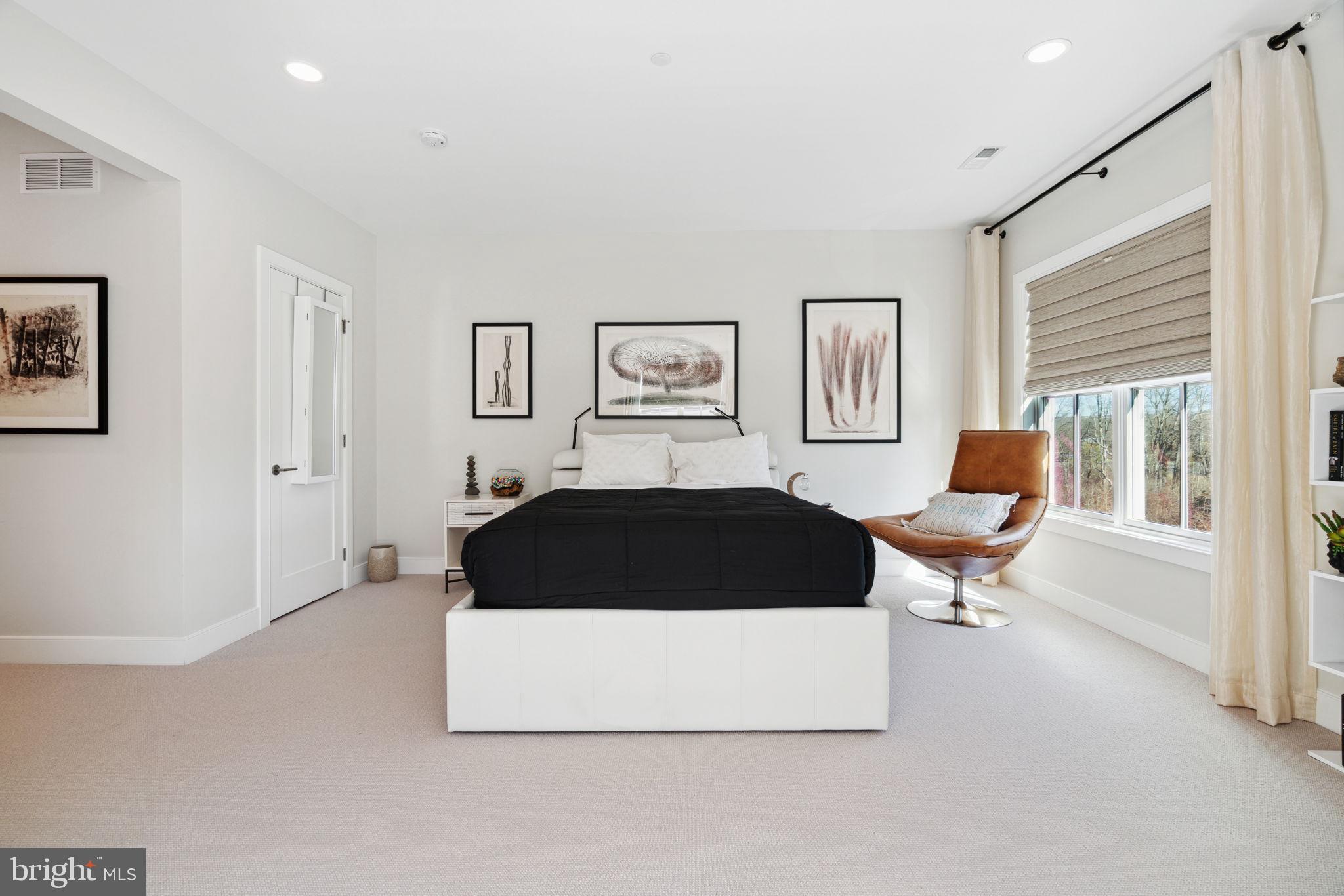 RABBIT RUN CREEK - Residential