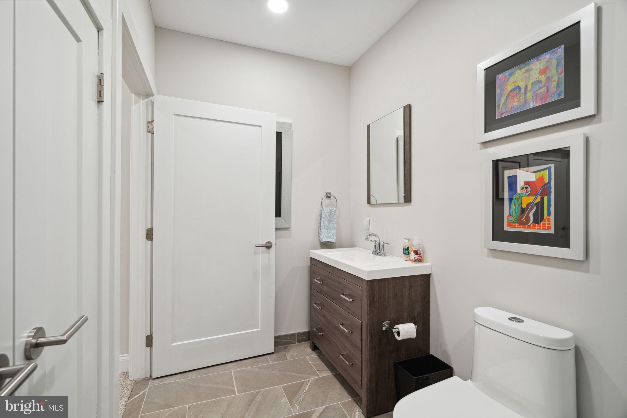 RABBIT RUN CREEK - Residential