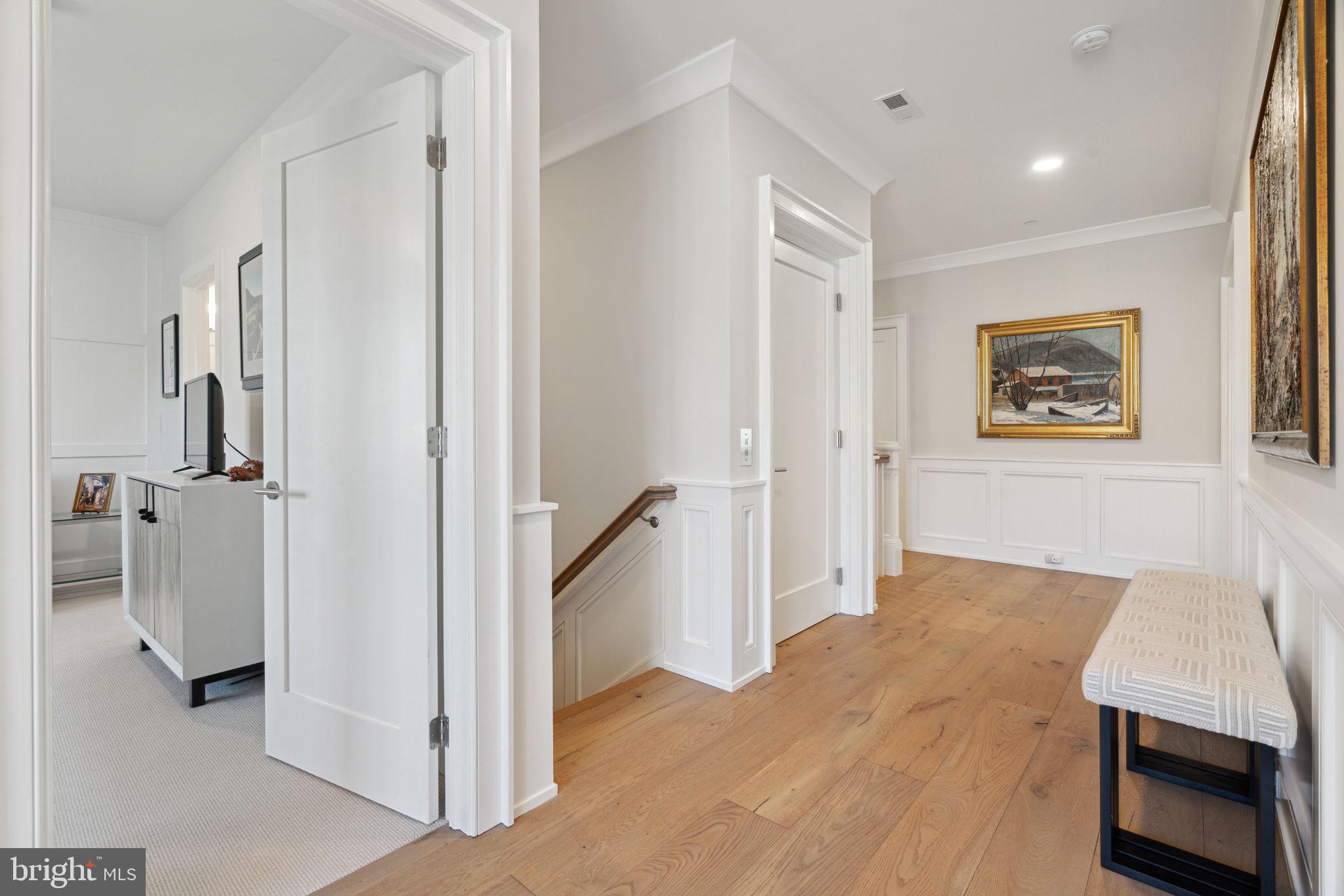 RABBIT RUN CREEK - Residential