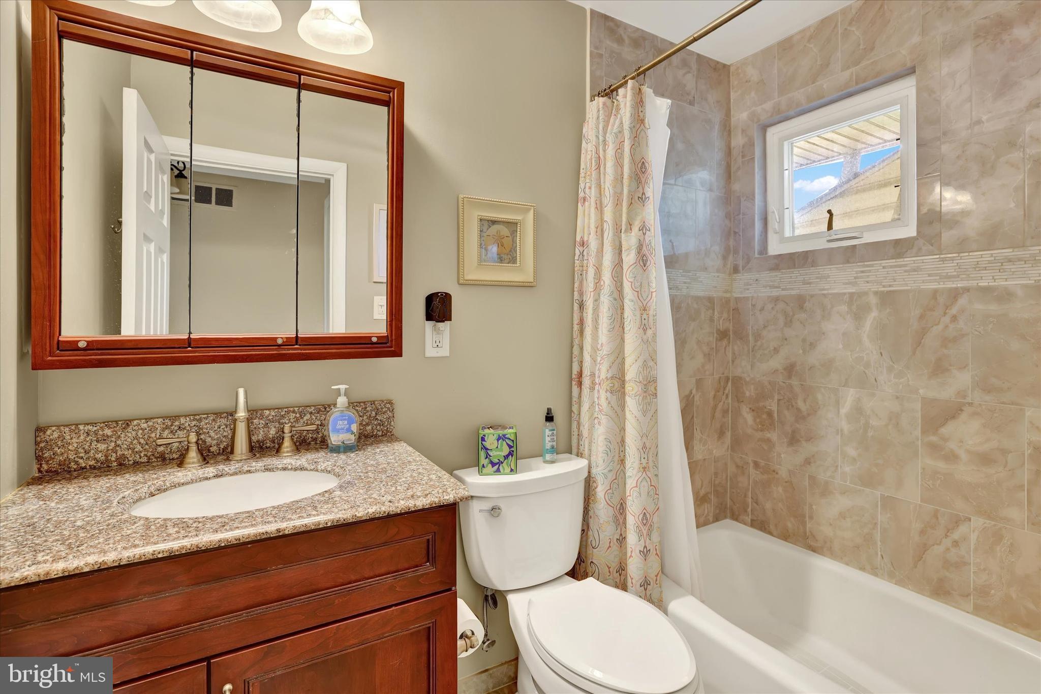 JUNE MEADOWS - Residential