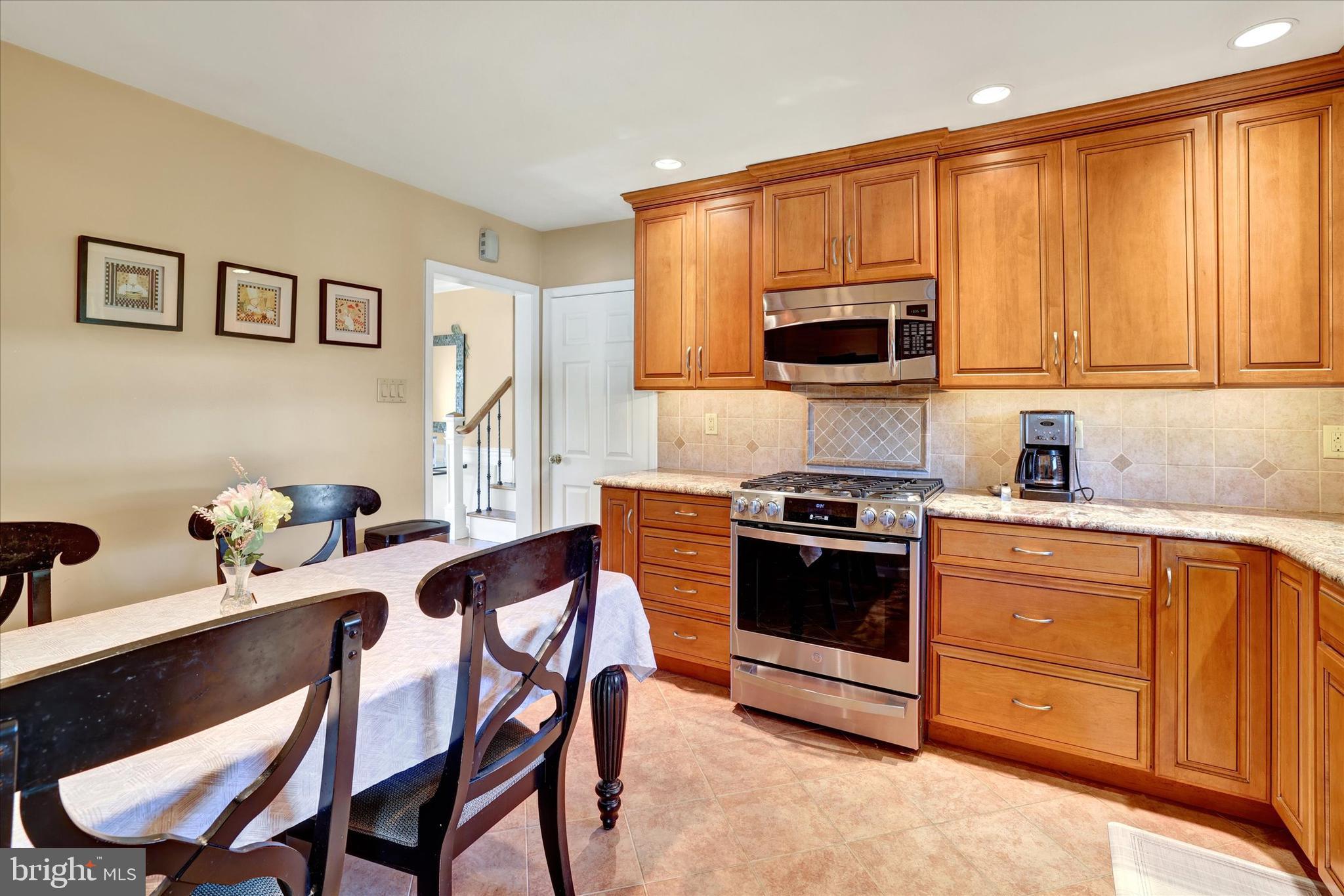 JUNE MEADOWS - Residential