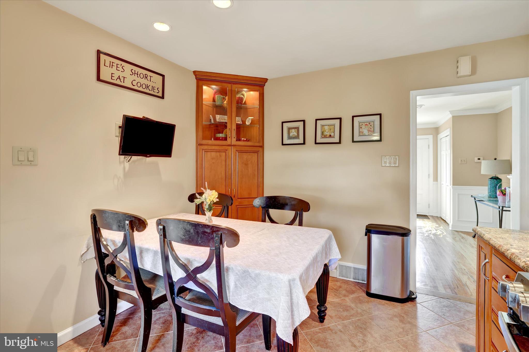 JUNE MEADOWS - Residential