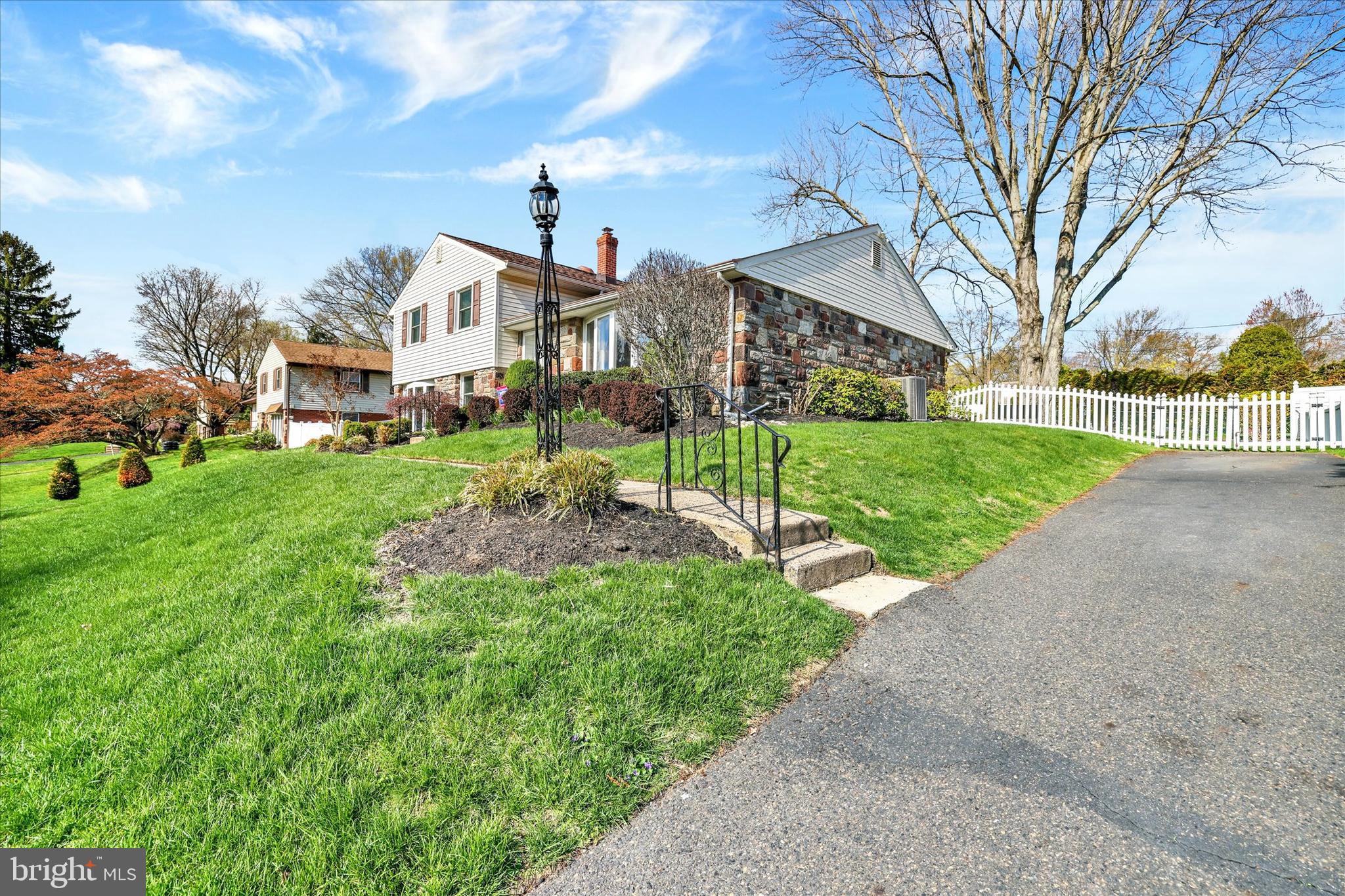 JUNE MEADOWS - Residential