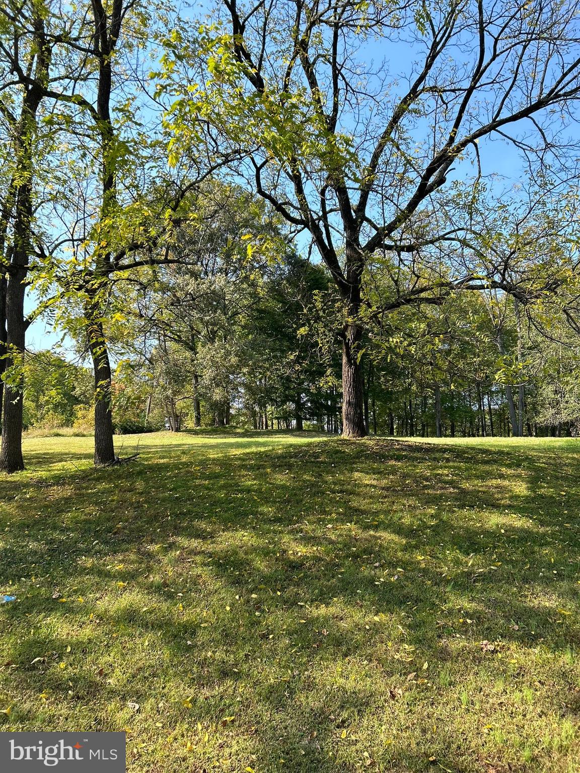 QUEEN ANNE ESTATES - Land