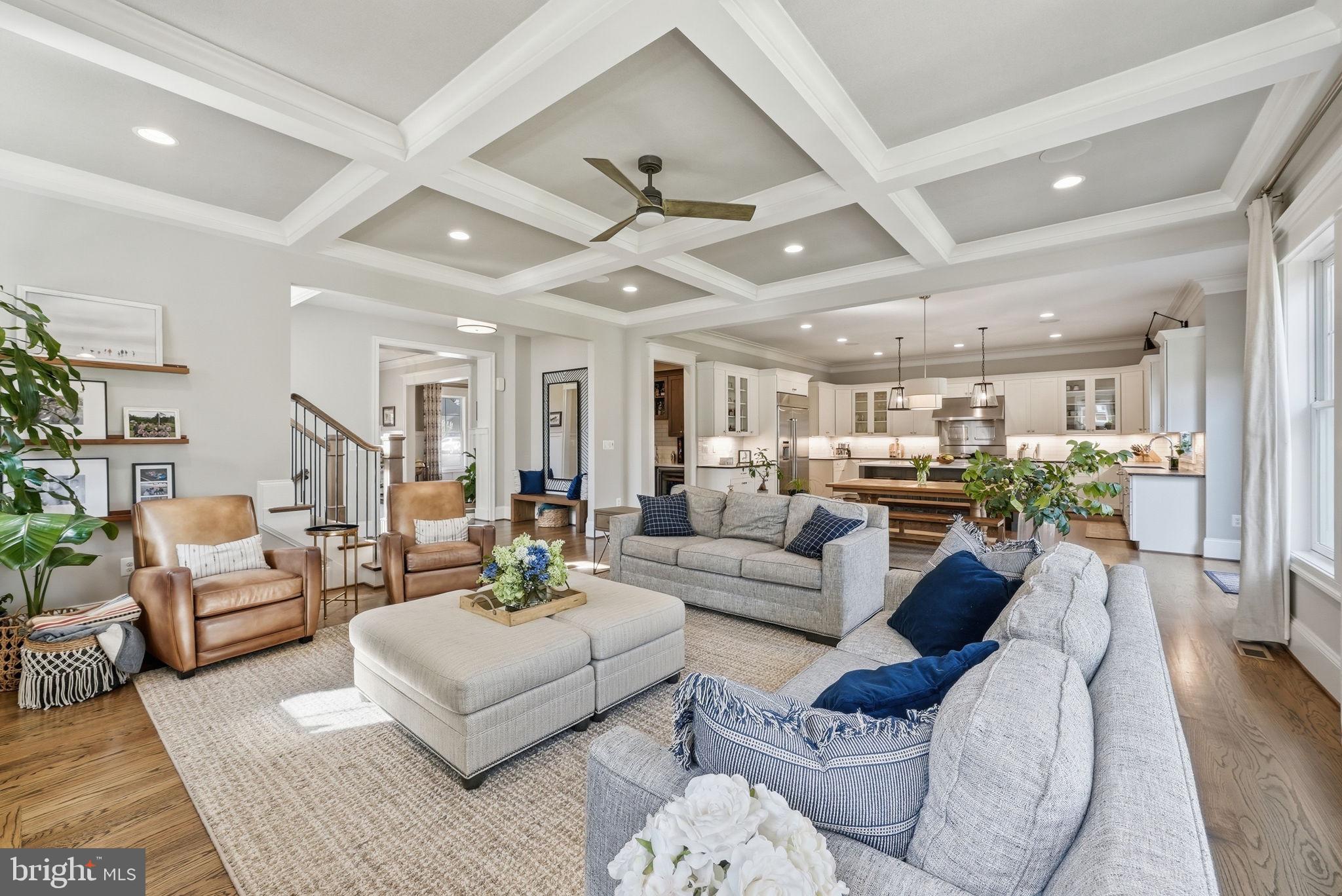 WEST END MANOR - Residential