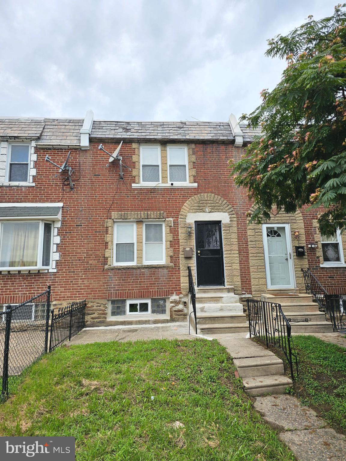 Welcome to 6354 Algard St – Fully Renovated & Ready for it's next owner!
Step into this beautifully renovated 3-bedroom, 1-bath home in the heart of Philadelphia’s sought-after Mayfair/Tacony area. This property offers the perfect blend of modern finishes and classic charm.
As you enter, you'll immediately notice the brand new flooring throughout and the spacious open layout. The highlight of the home is the stunning wall-to-wall kitchen featuring stainless steel appliances, gorgeous white cabinetry, and granite countertops – ideal for cooking and entertaining.
Enjoy year-round comfort with central air conditioning and central heating. The bathroom has been tastefully updated with modern tilework and contemporary fixtures, creating a spa-like atmosphere.
Upstairs, you'll find three generously sized bedrooms, each with ample natural light and closet space. The partially finished basement adds bonus living or recreational space, and includes access to the garage for convenient off-street parking or storage.
Don't miss your chance to own a beautiful home in a great neighborhood – schedule your private tour today!