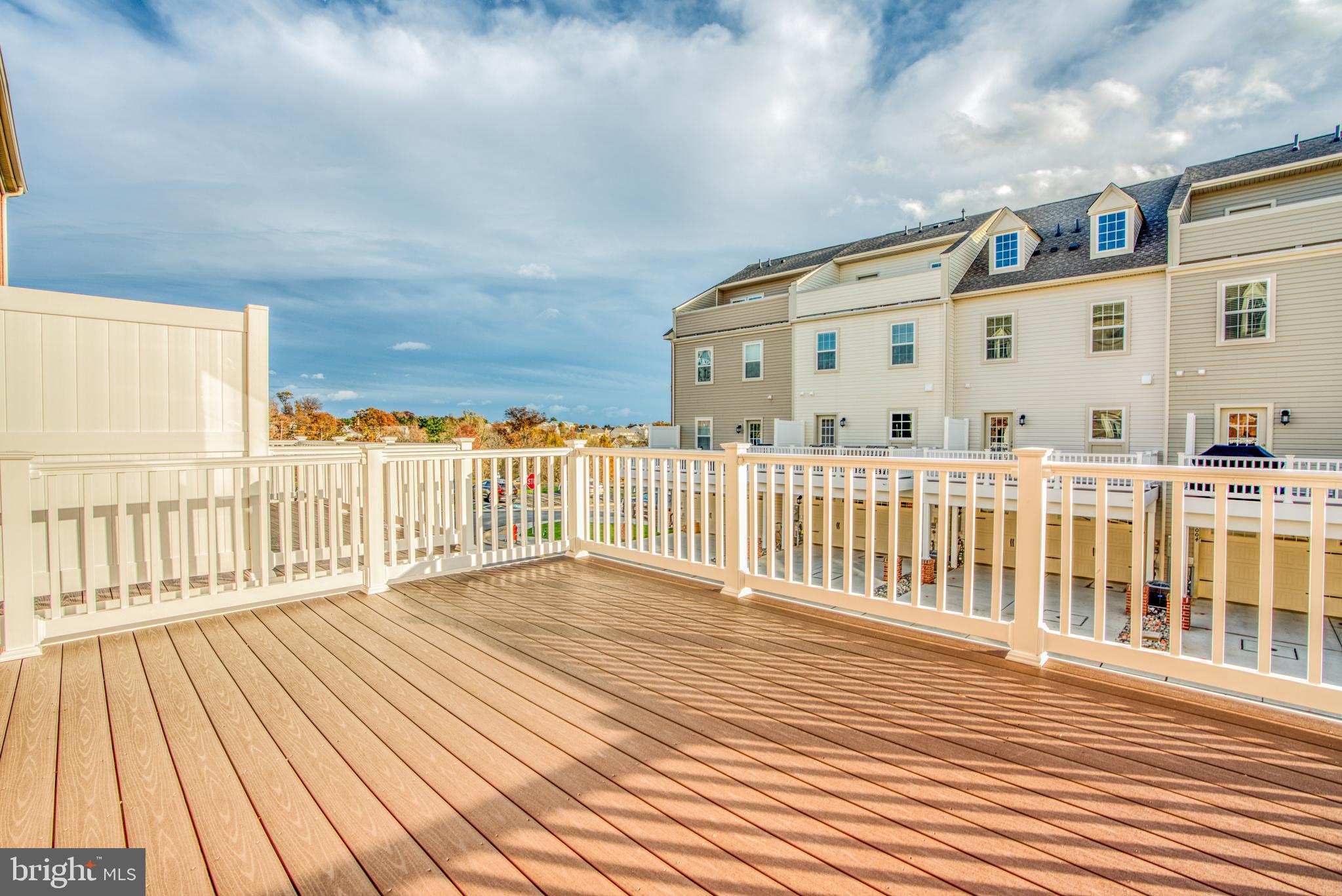 PERRY HALL - Residential