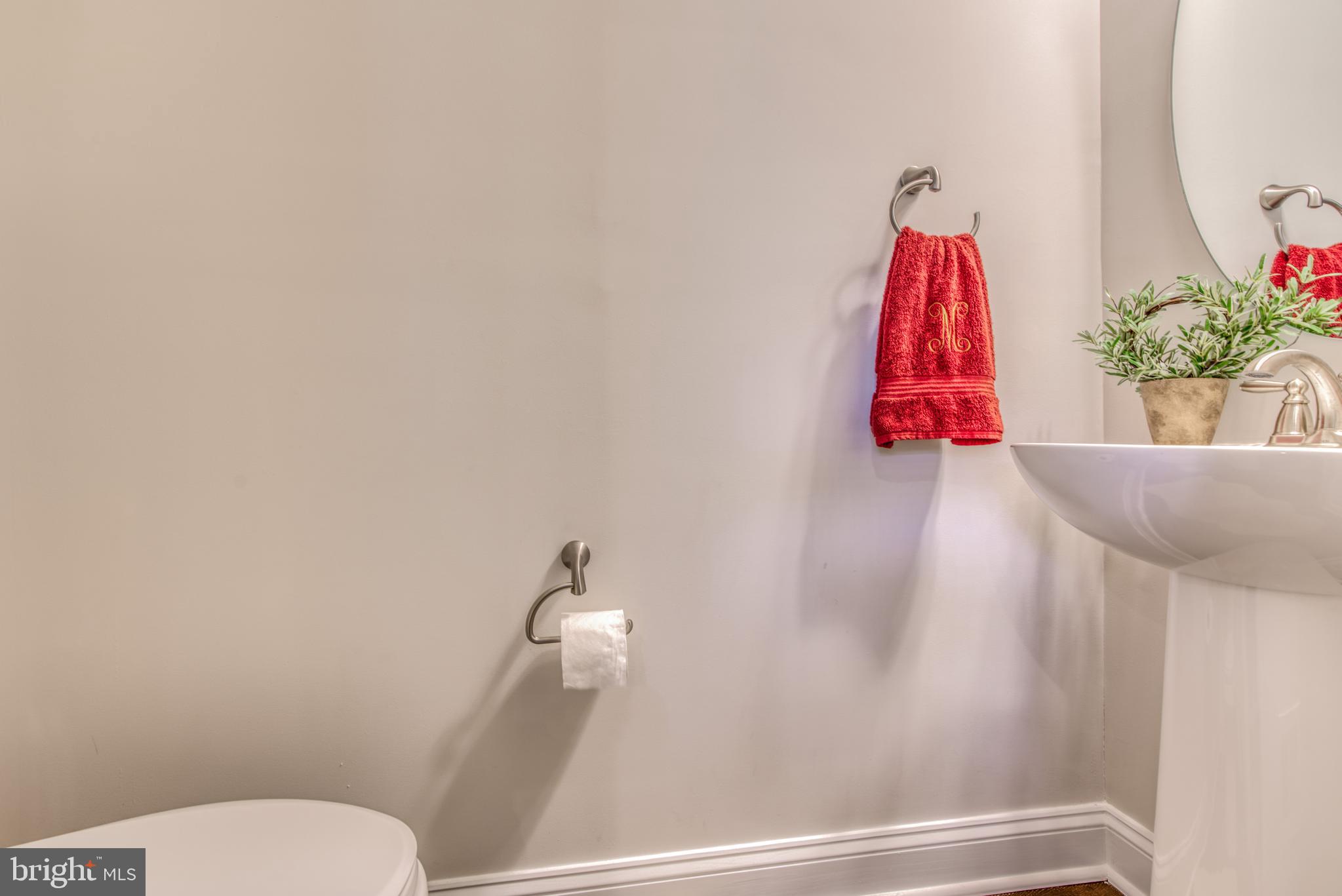 PERRY HALL - Residential