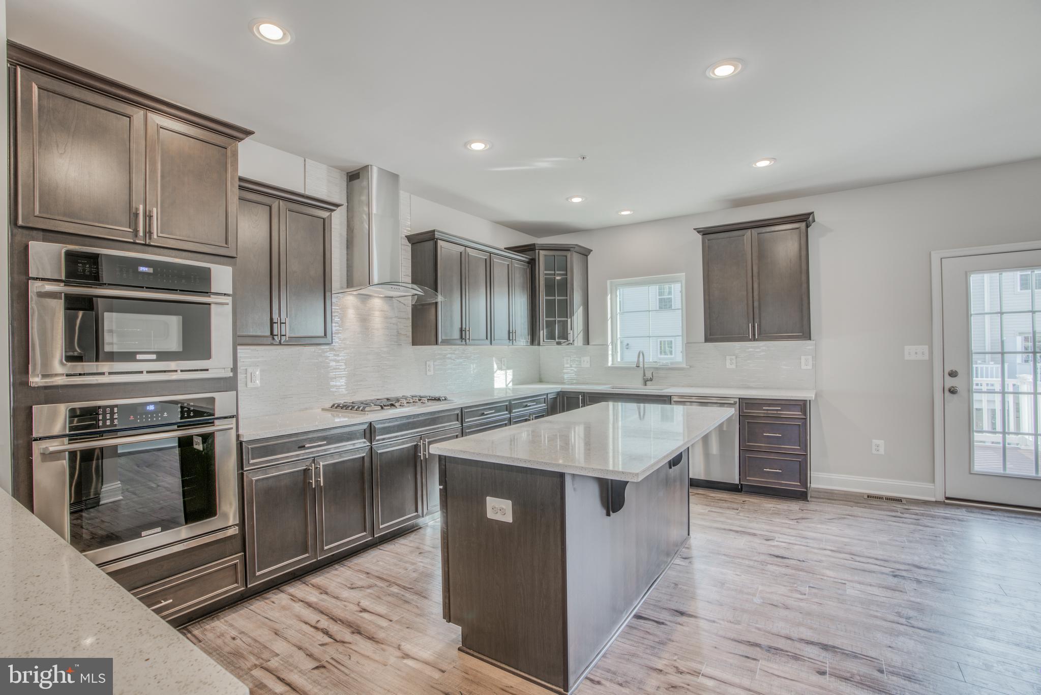 PERRY HALL - Residential