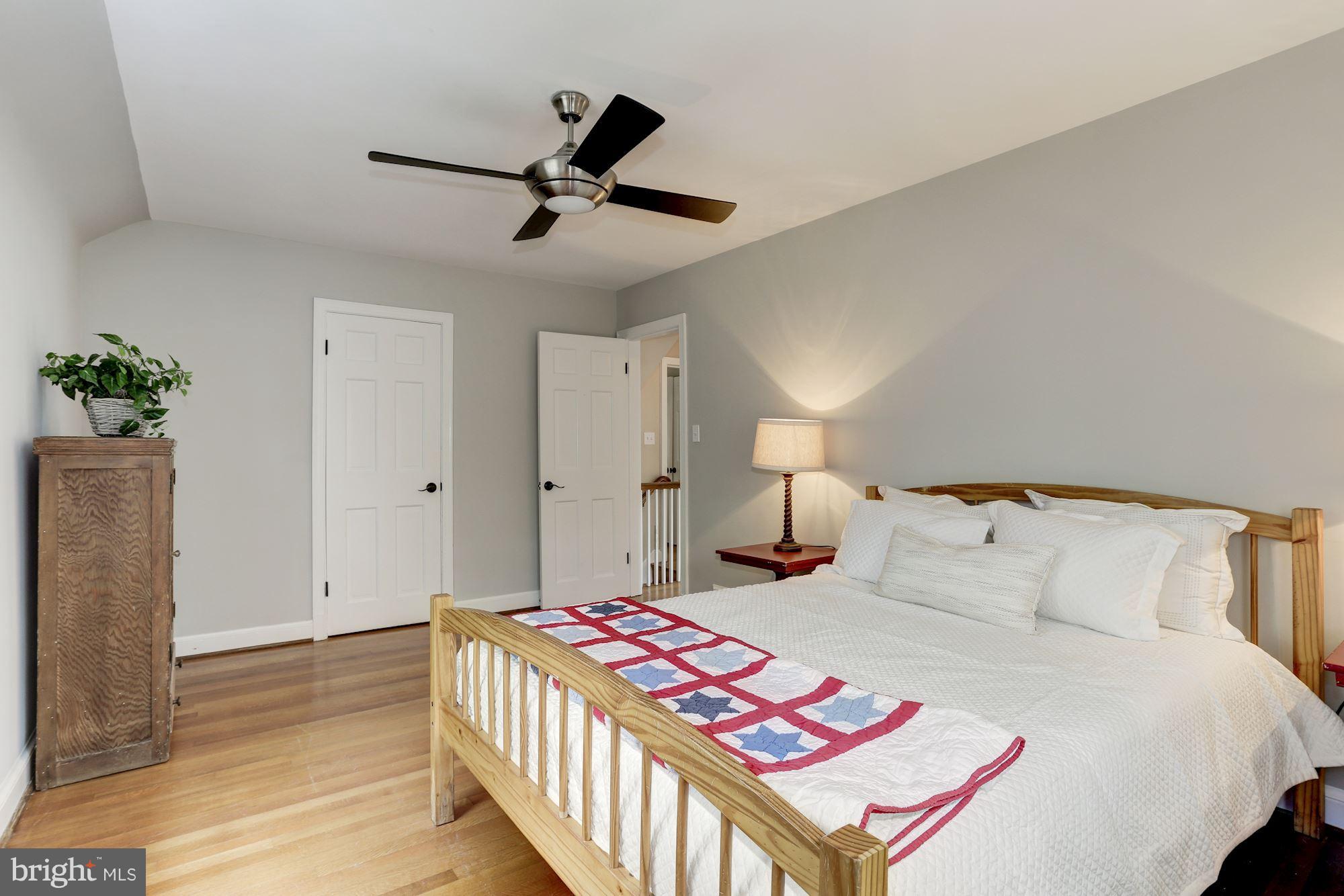 CHEVY CHASE - Residential