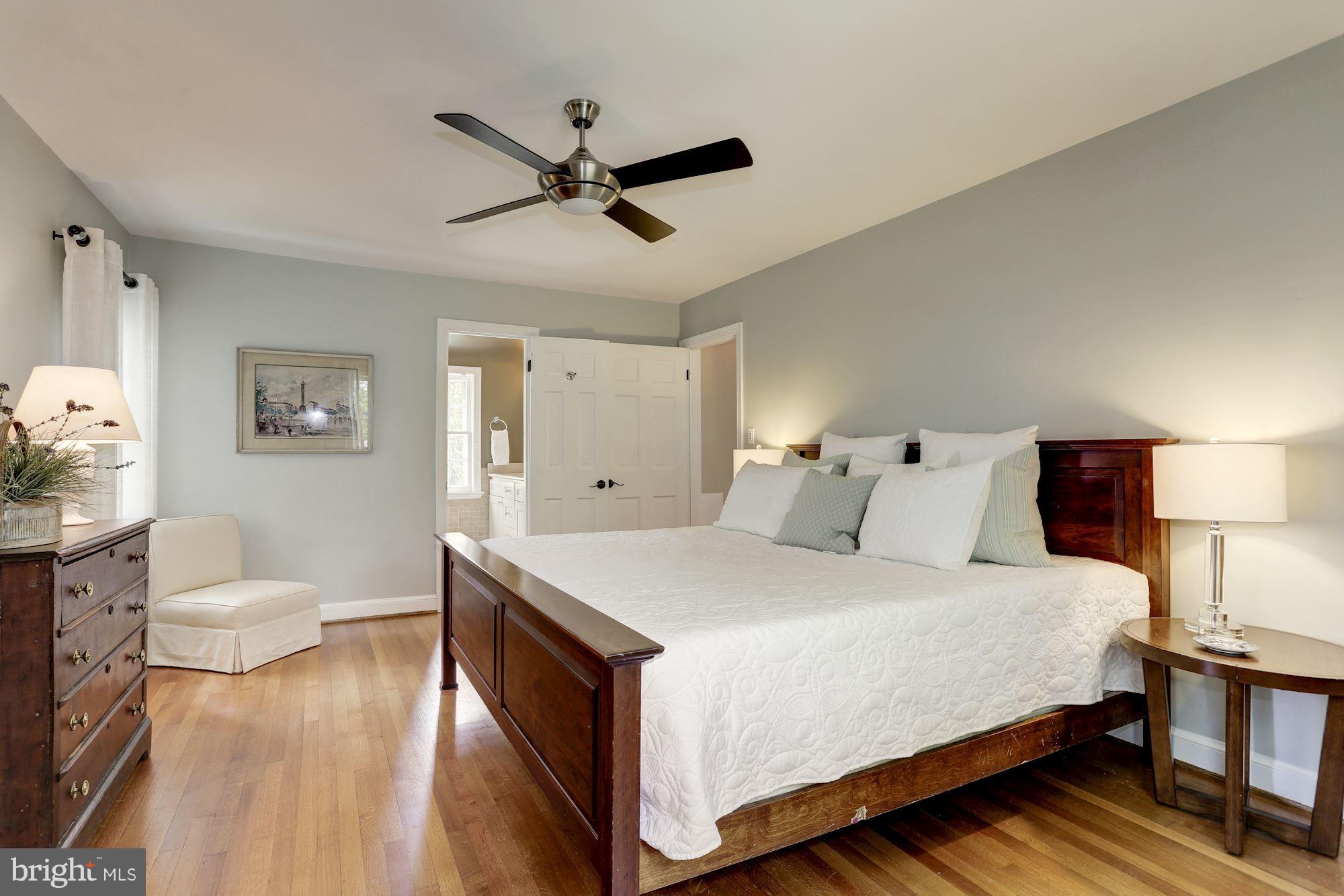 CHEVY CHASE - Residential