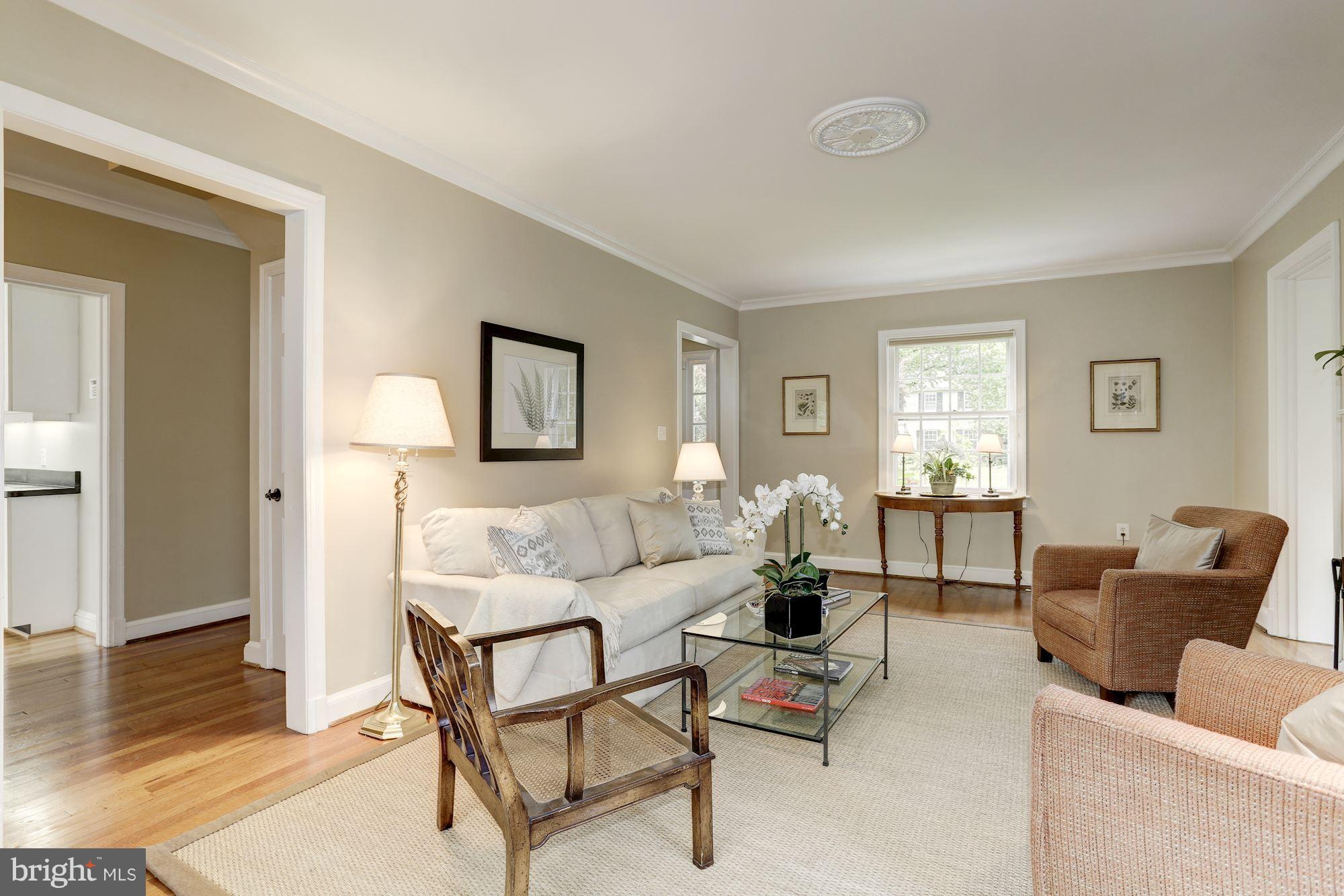 CHEVY CHASE - Residential