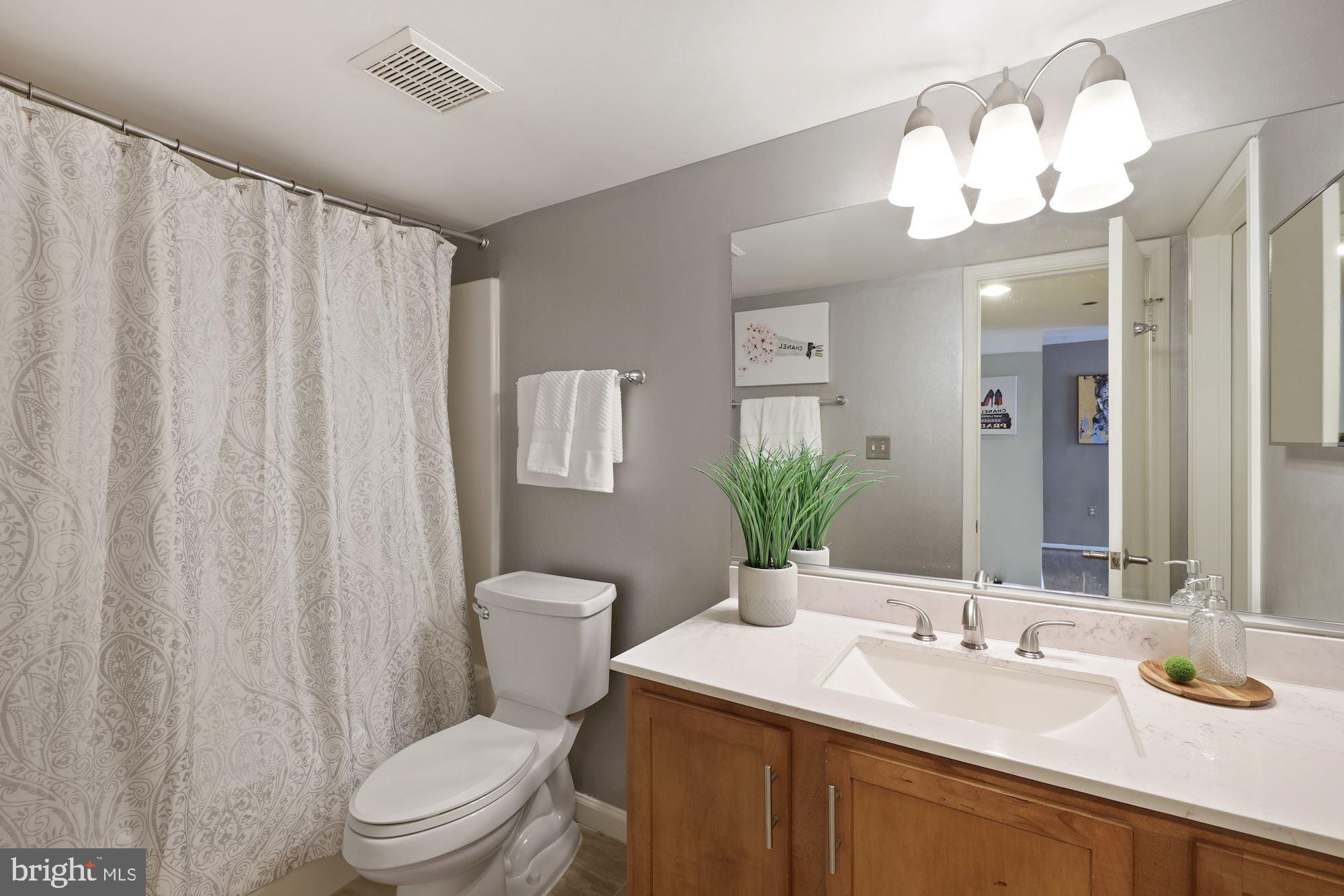 BALLSTON - Residential Lease