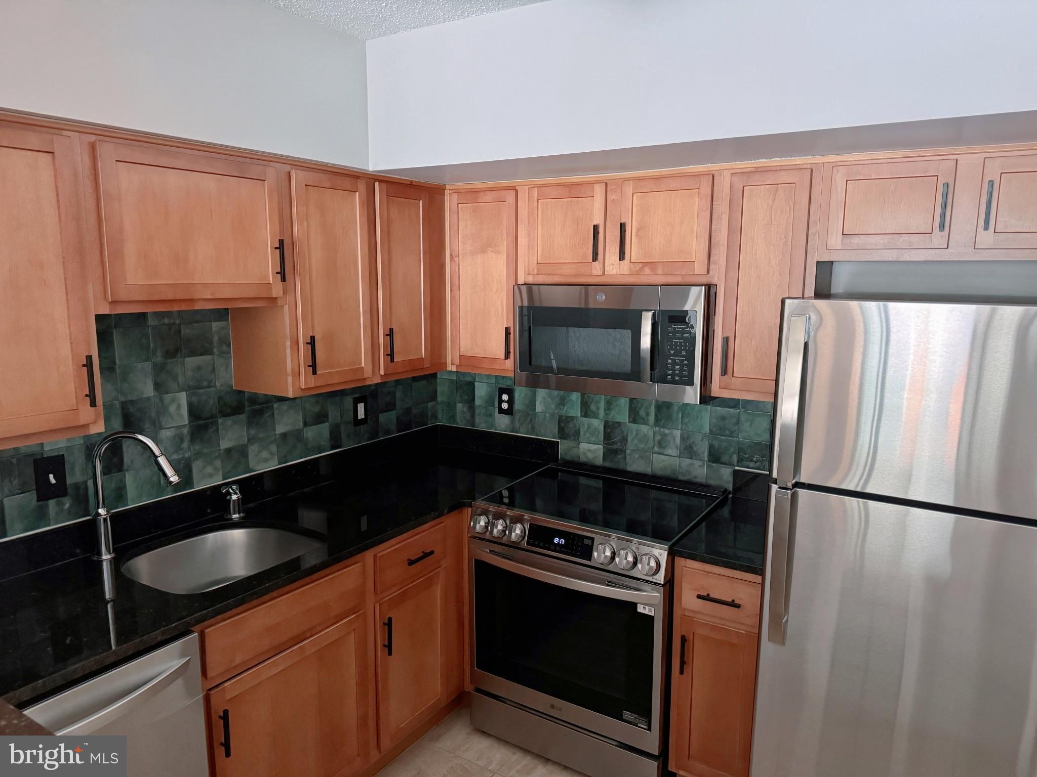 BALLSTON - Residential Lease