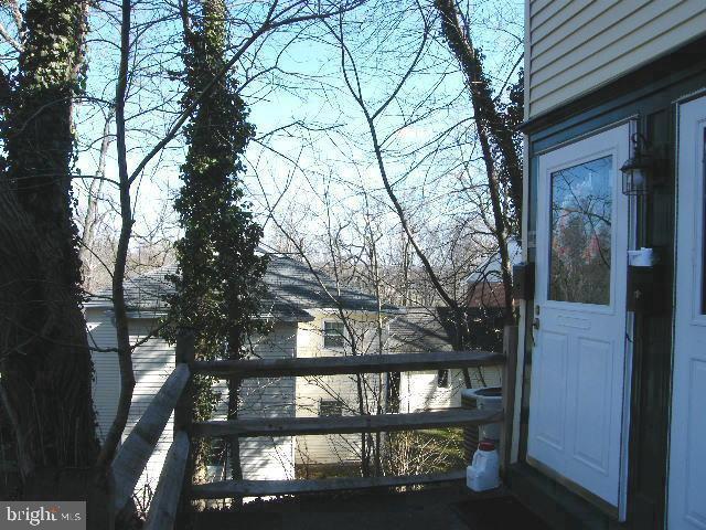 YARDLEY COMMONS - Residential Lease