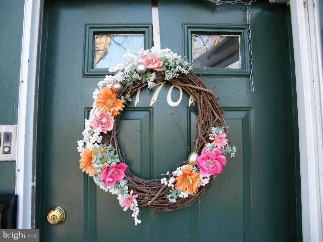 YARDLEY COMMONS - Residential Lease