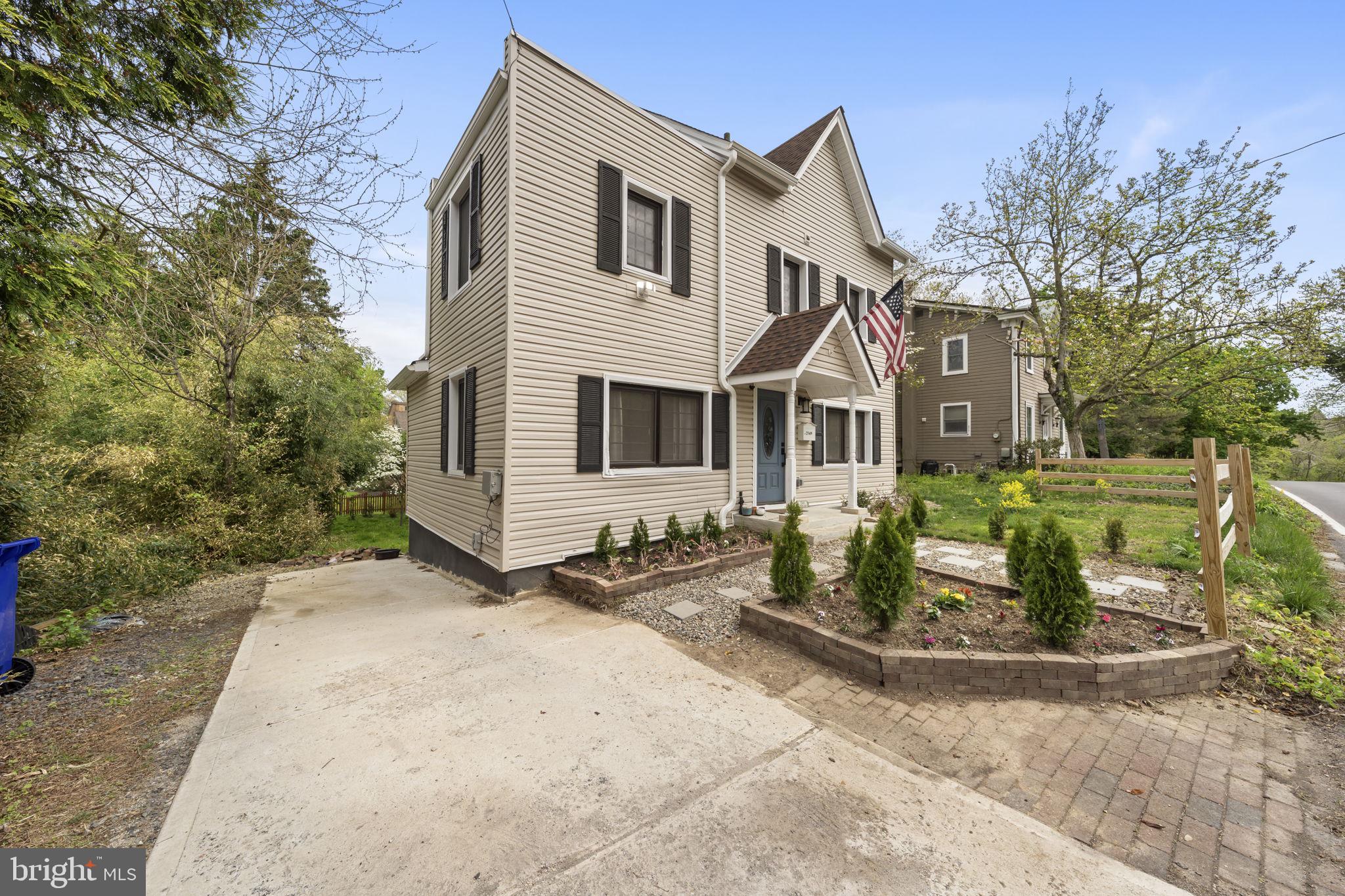 GLENSIDE - Residential