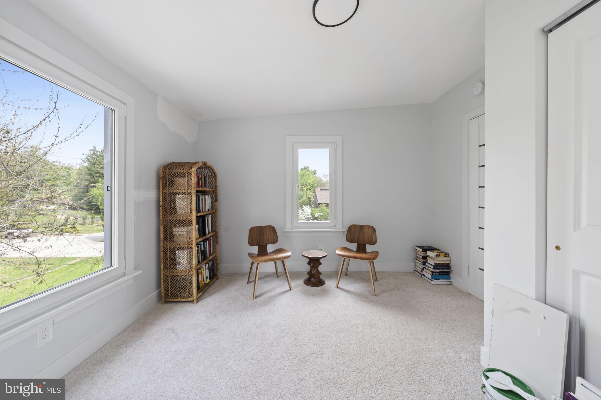 GLENSIDE - Residential