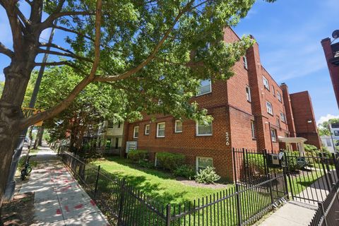 Photo of 526 Kenyon Street NW #204, WASHINGTON, DC 20010 (MLS # DCDC2267052)