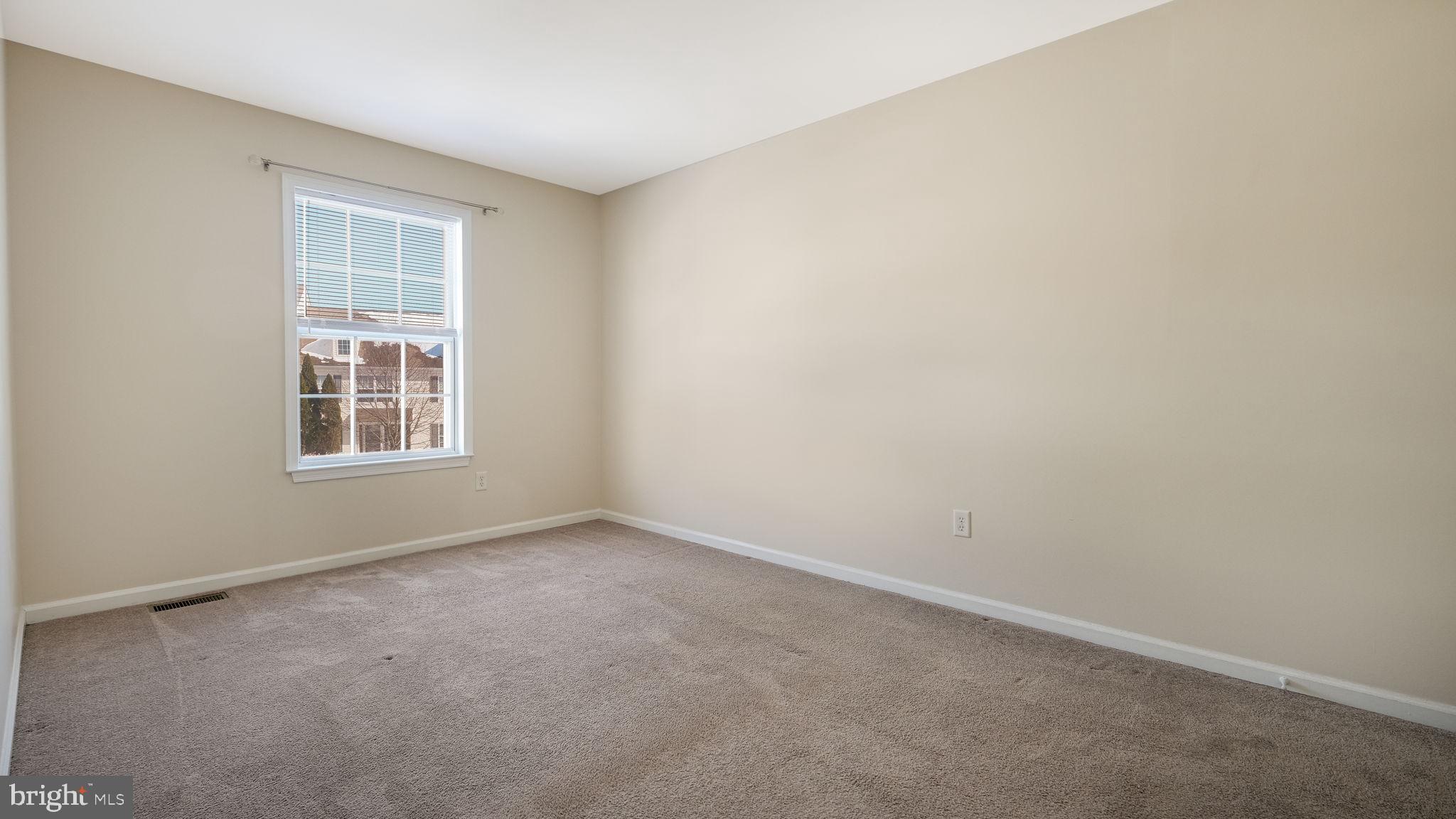 PATRIOTS RIDGE - Residential