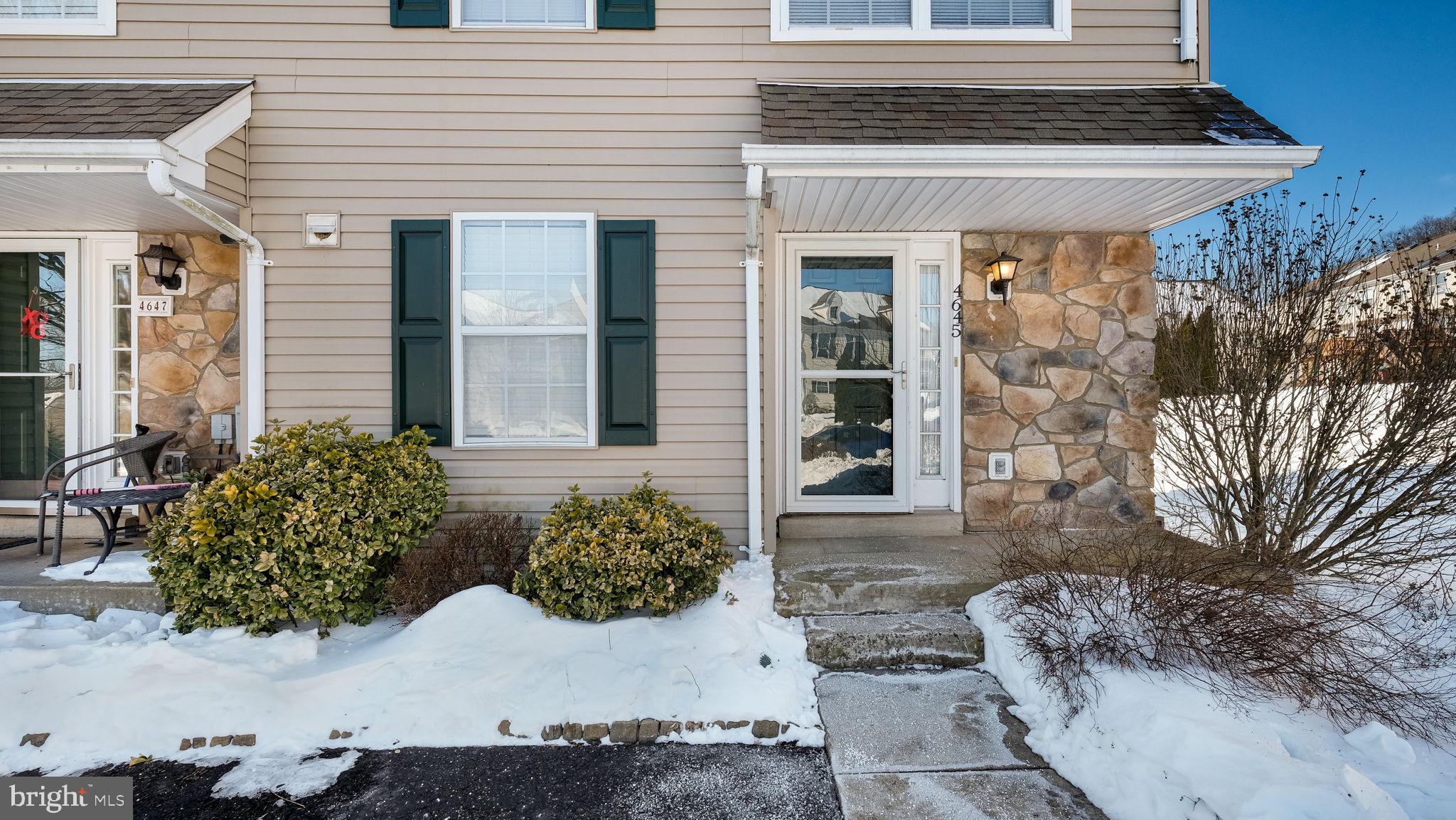 PATRIOTS RIDGE - Residential