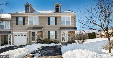 4645 LOUISE SAINT CLAIRE DRIVE DOYLESTOWN PA 18902