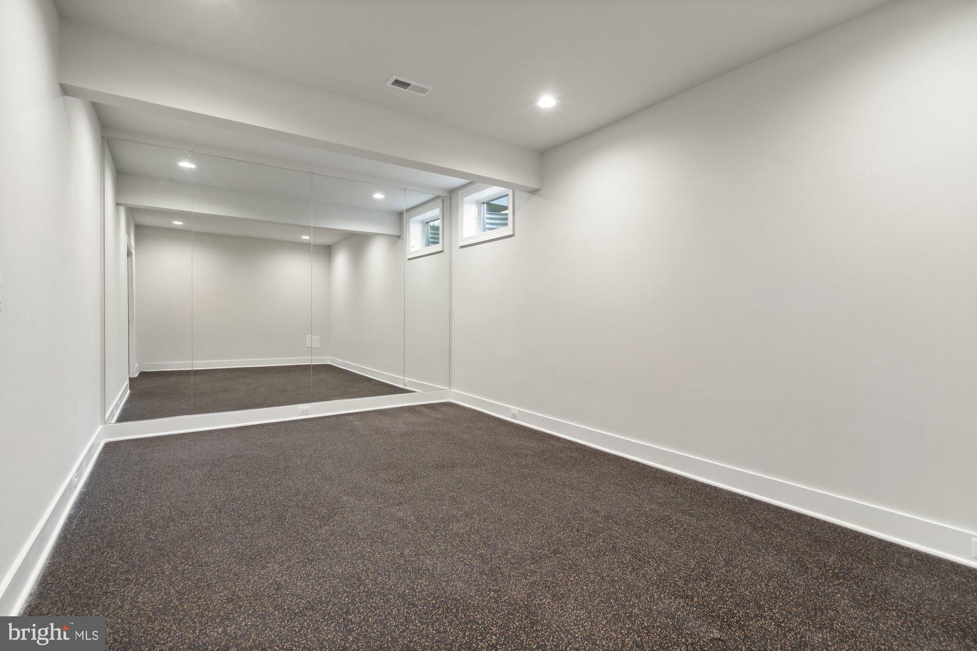 WESTMORELAND PARK - Residential