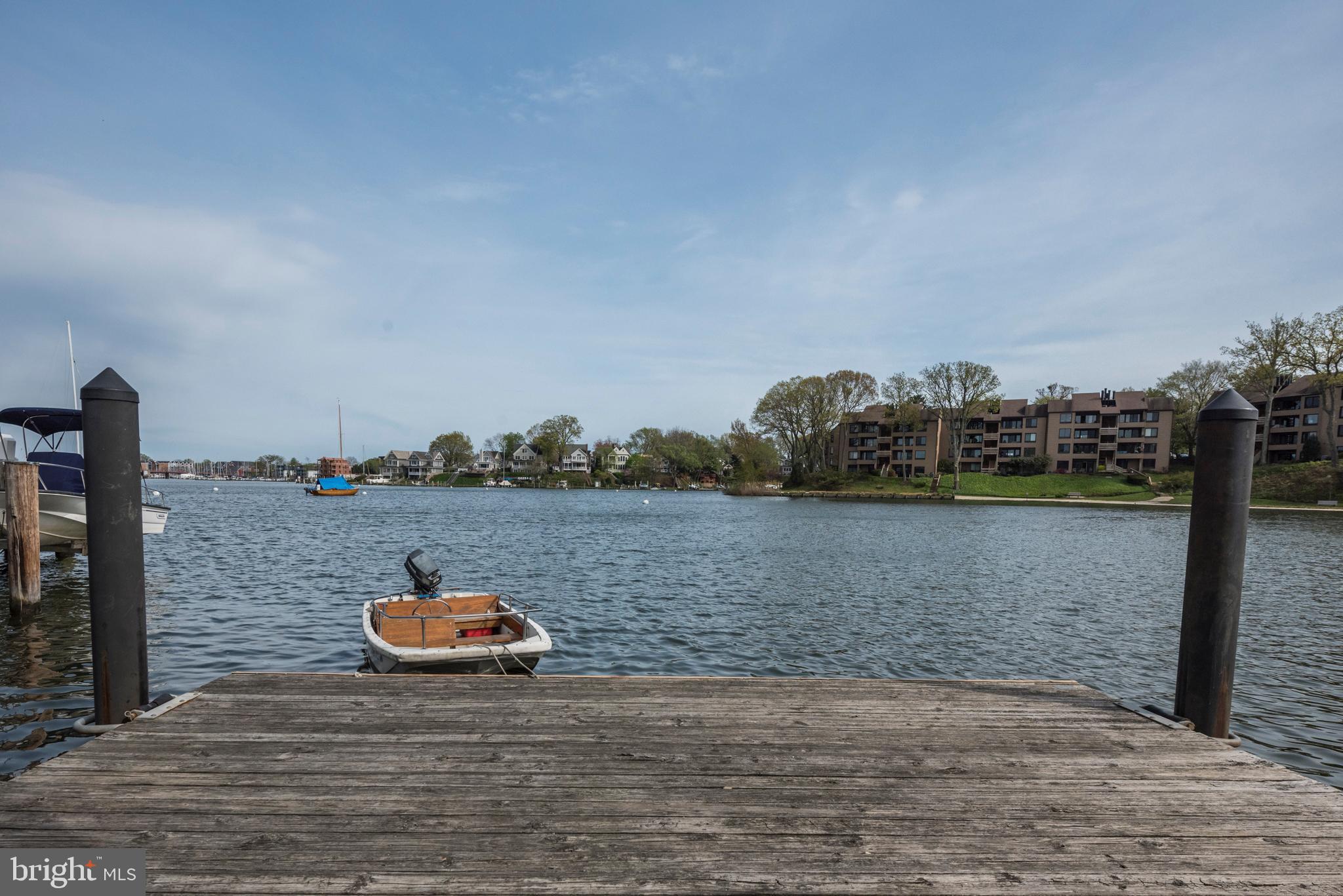 MURRAY HILL - Residential