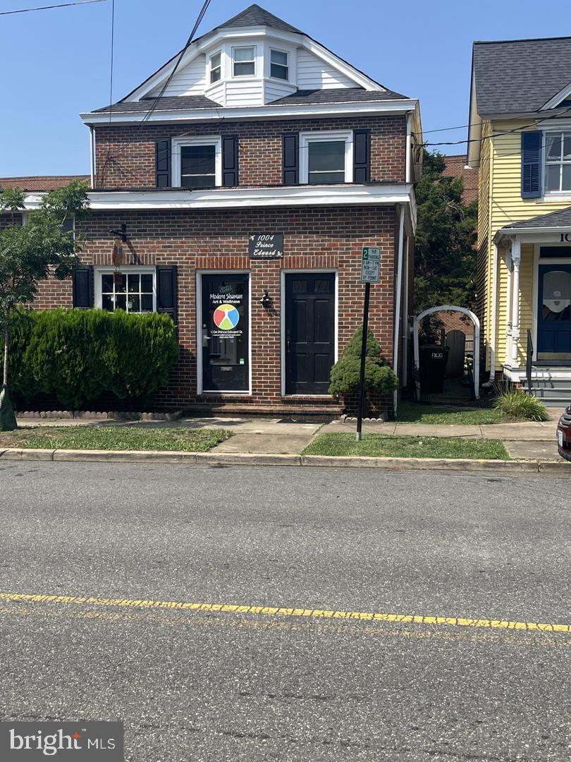 FREDERICKSBURG CITY - Commercial Lease