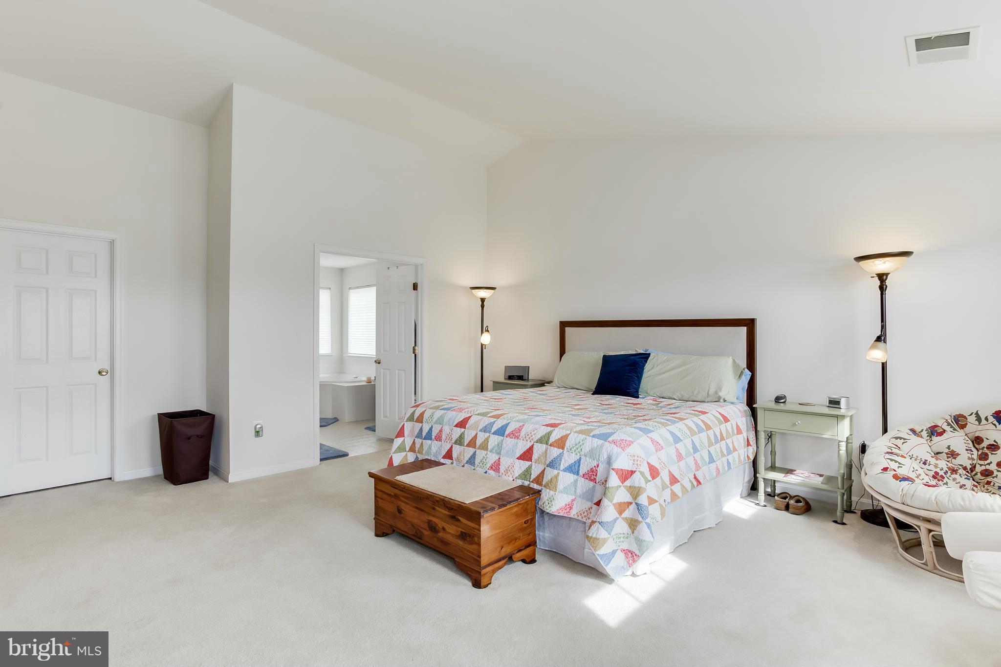 ARTILLERY RIDGE - Residential