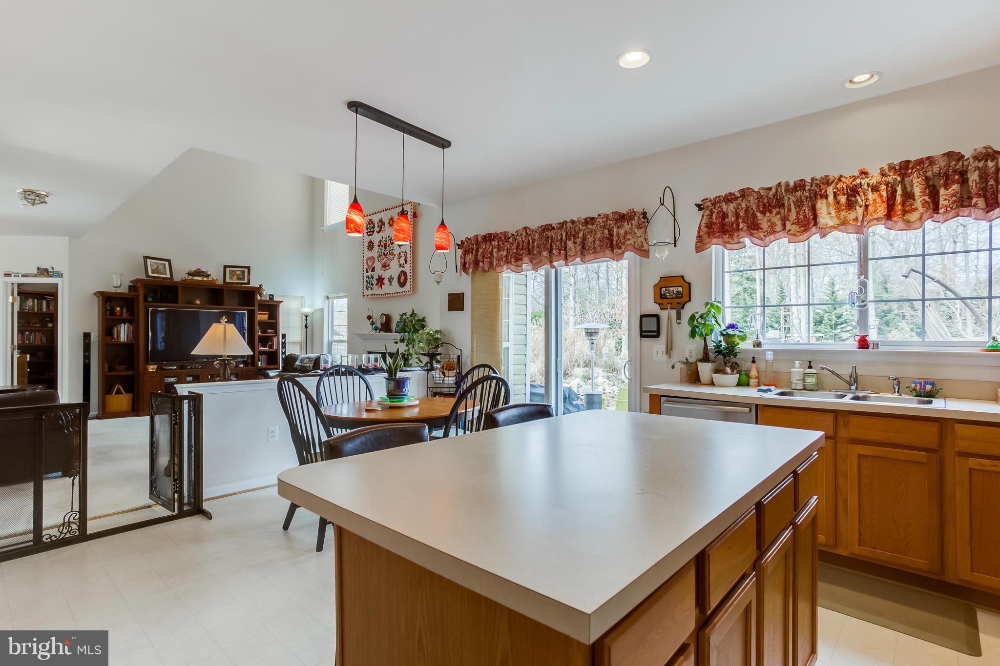 ARTILLERY RIDGE - Residential