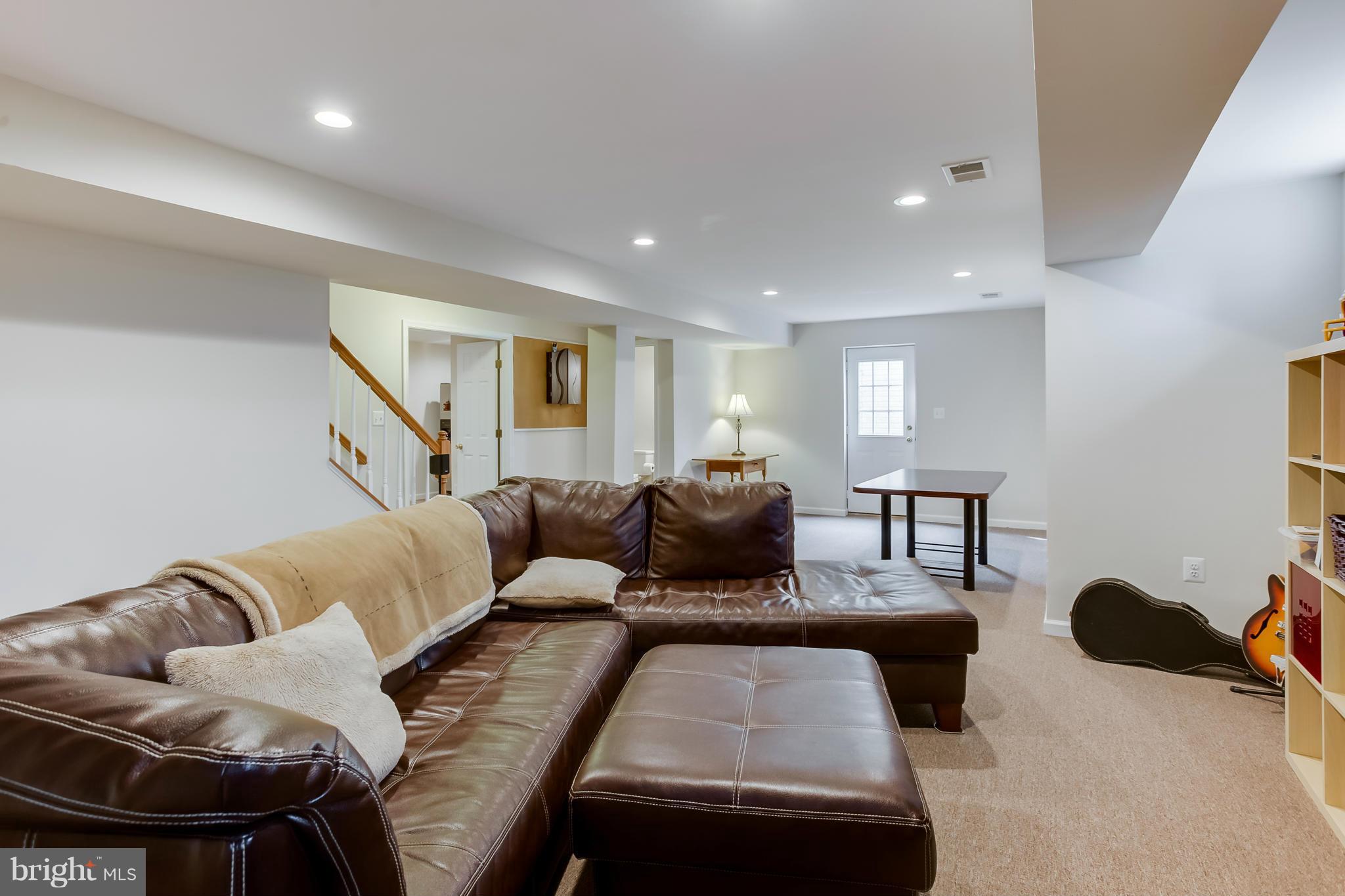 ARTILLERY RIDGE - Residential