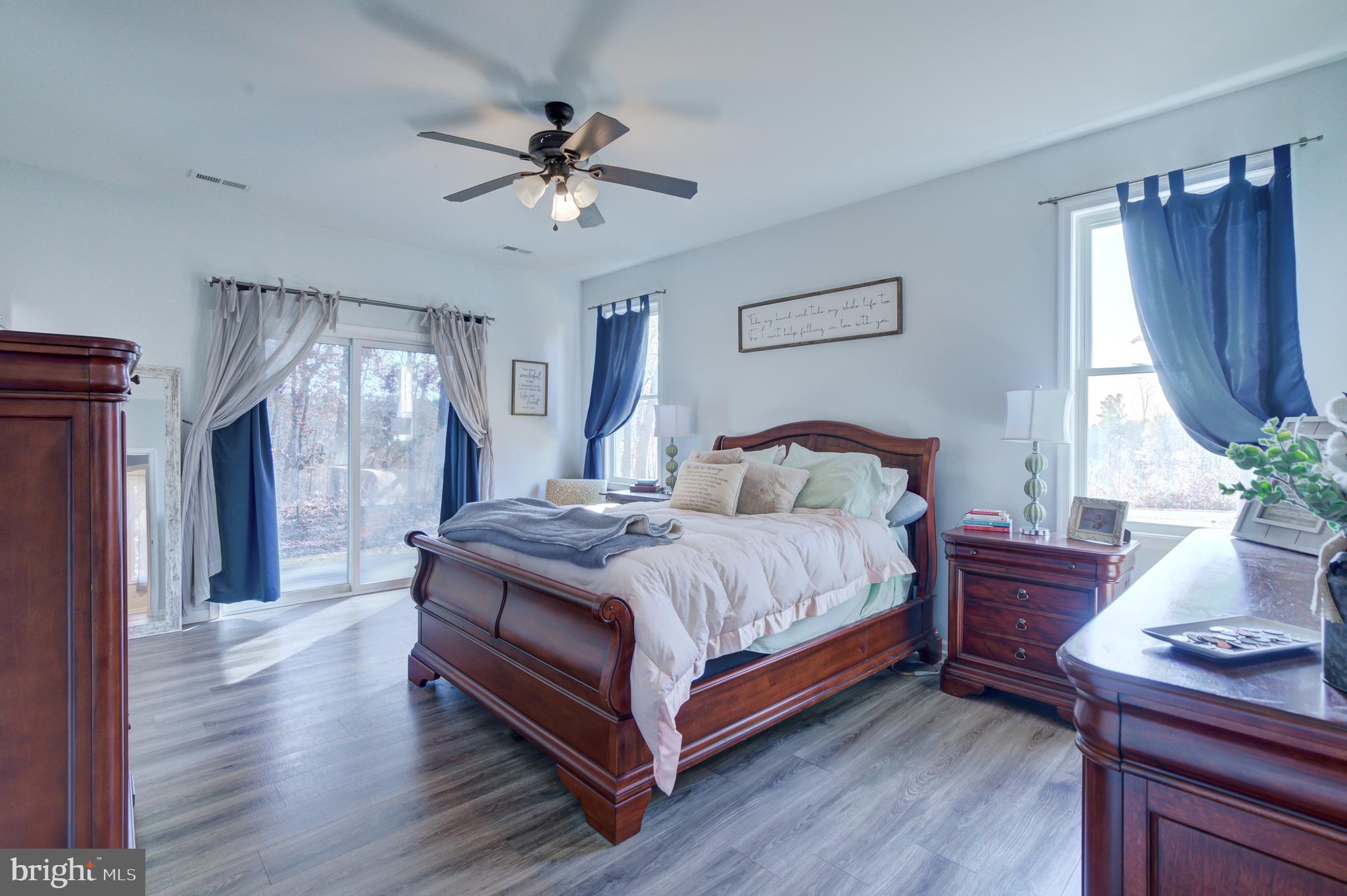 TALL PINES - Residential