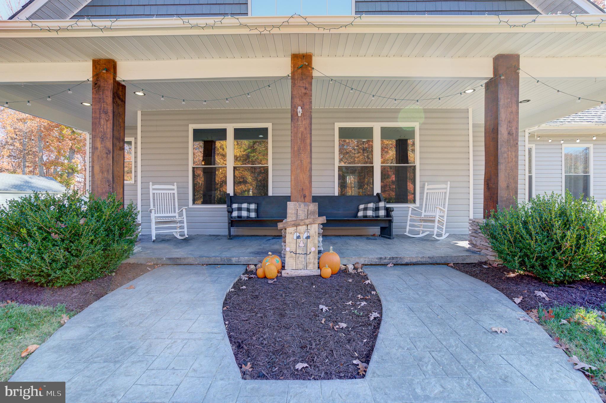 TALL PINES - Residential