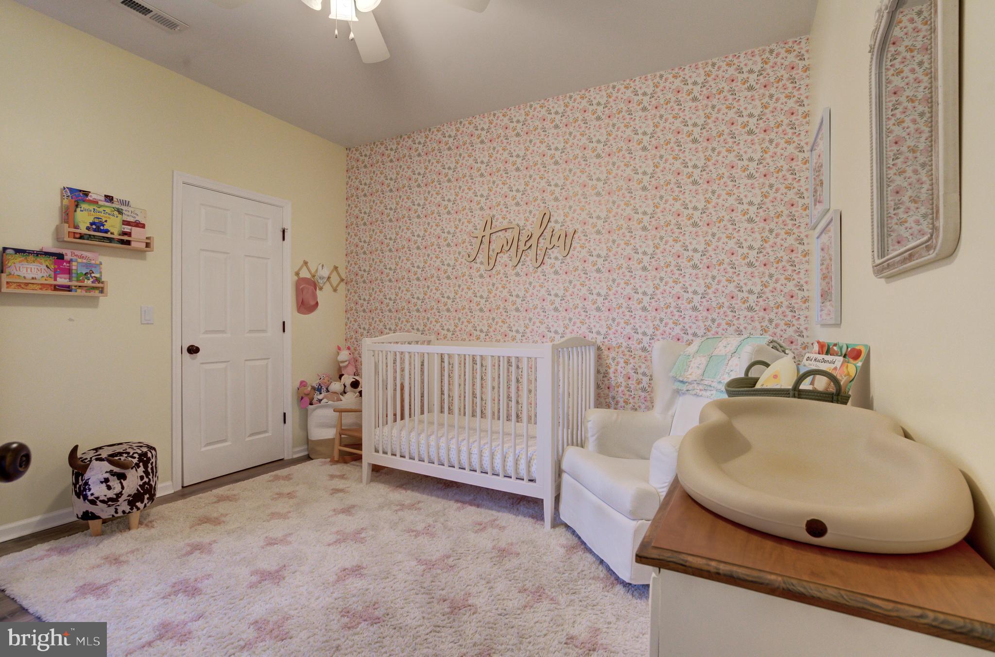 TALL PINES - Residential